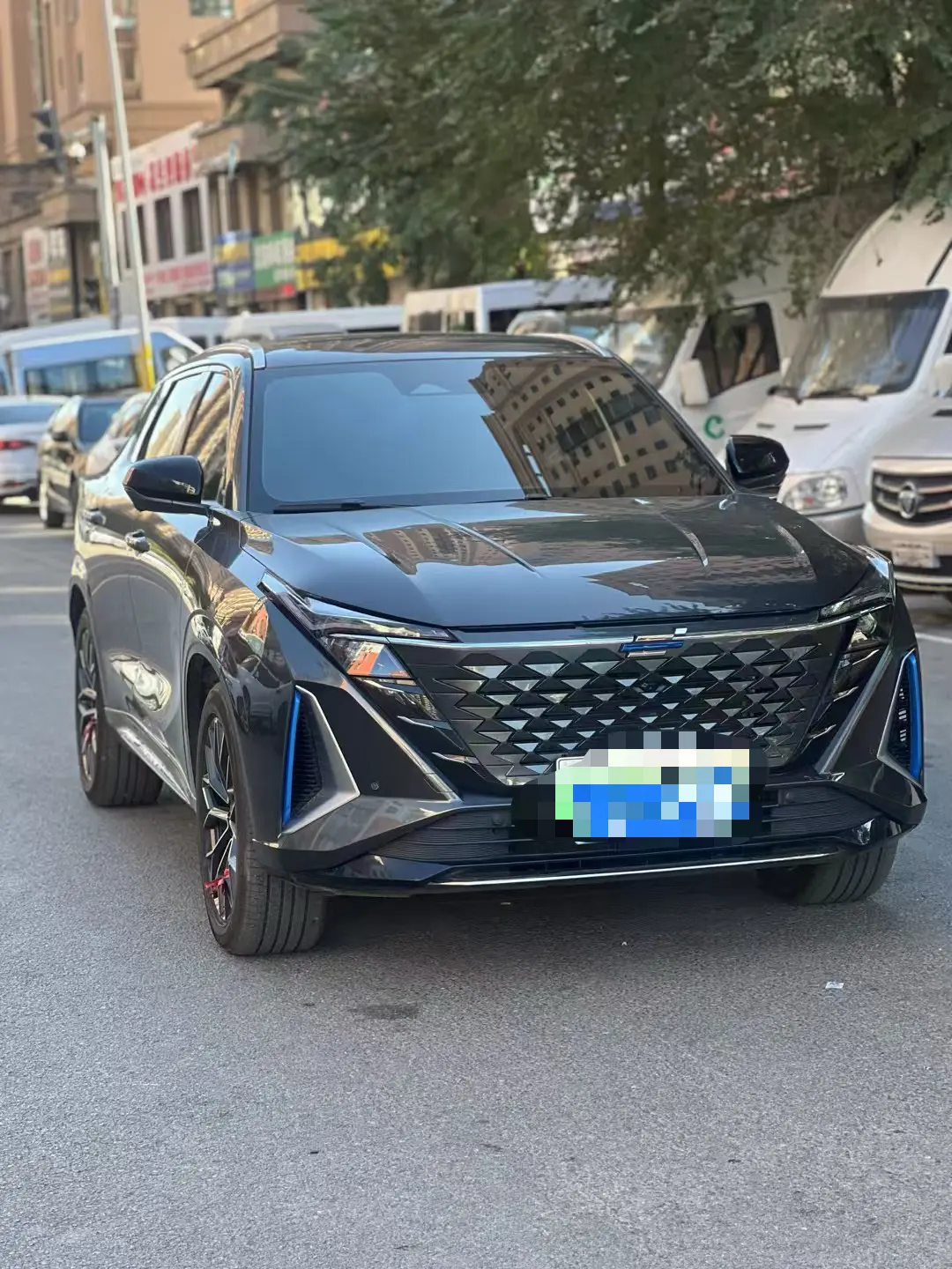 Oshan Changan Auchan Z6 iDD new energy