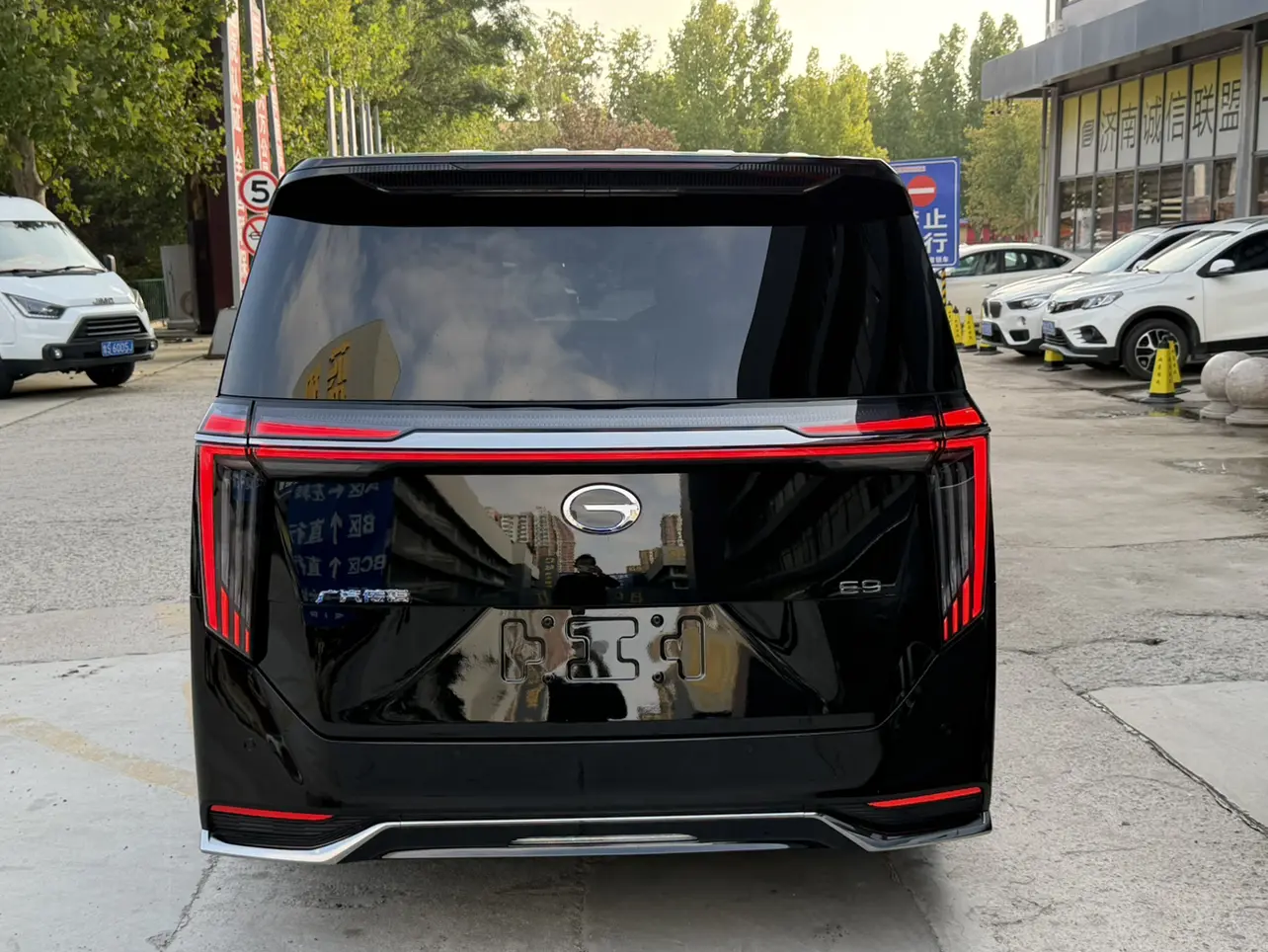 GAC Trumpchi E9 PHEV