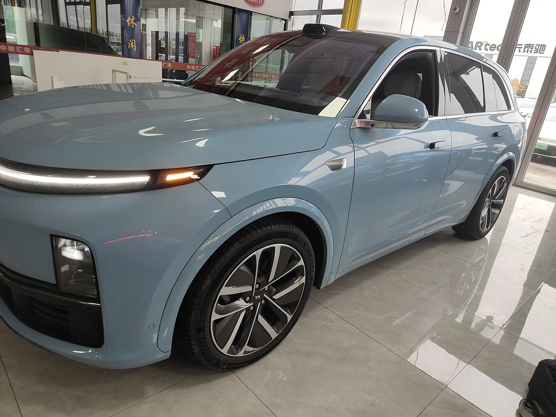 Li L7 (Ideal L7)  из Китая