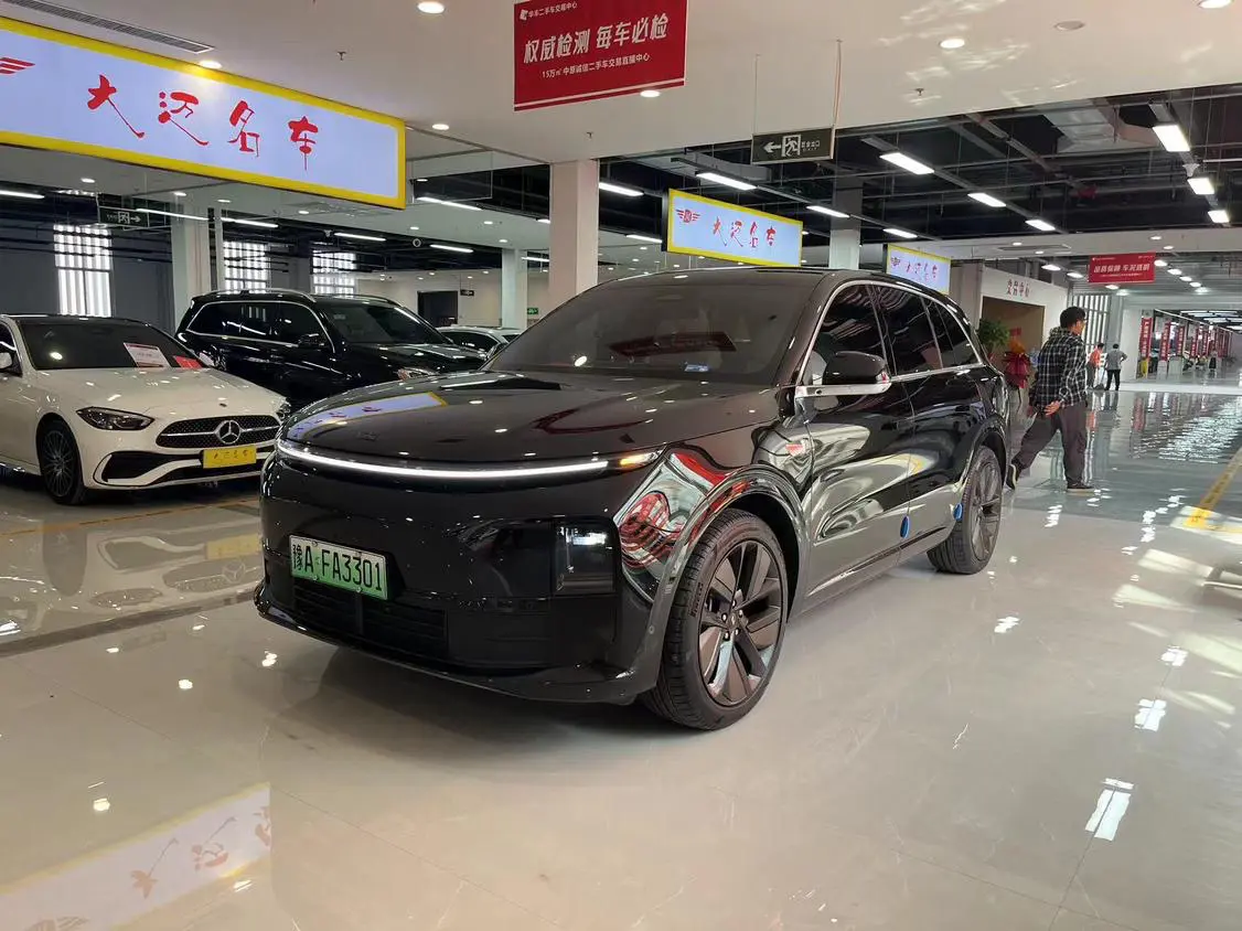 Li L6 (Ideal L6)  из Китая