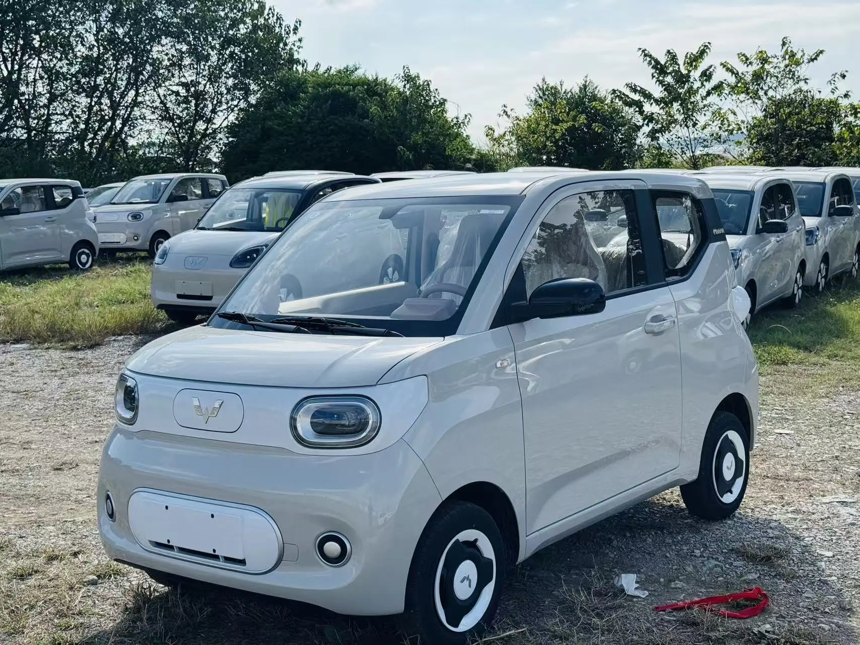 Wuling Hongguang MINIEV  из Китая