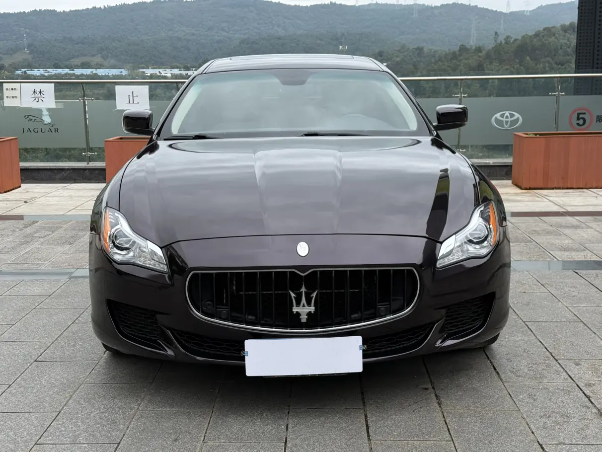 Maserati President