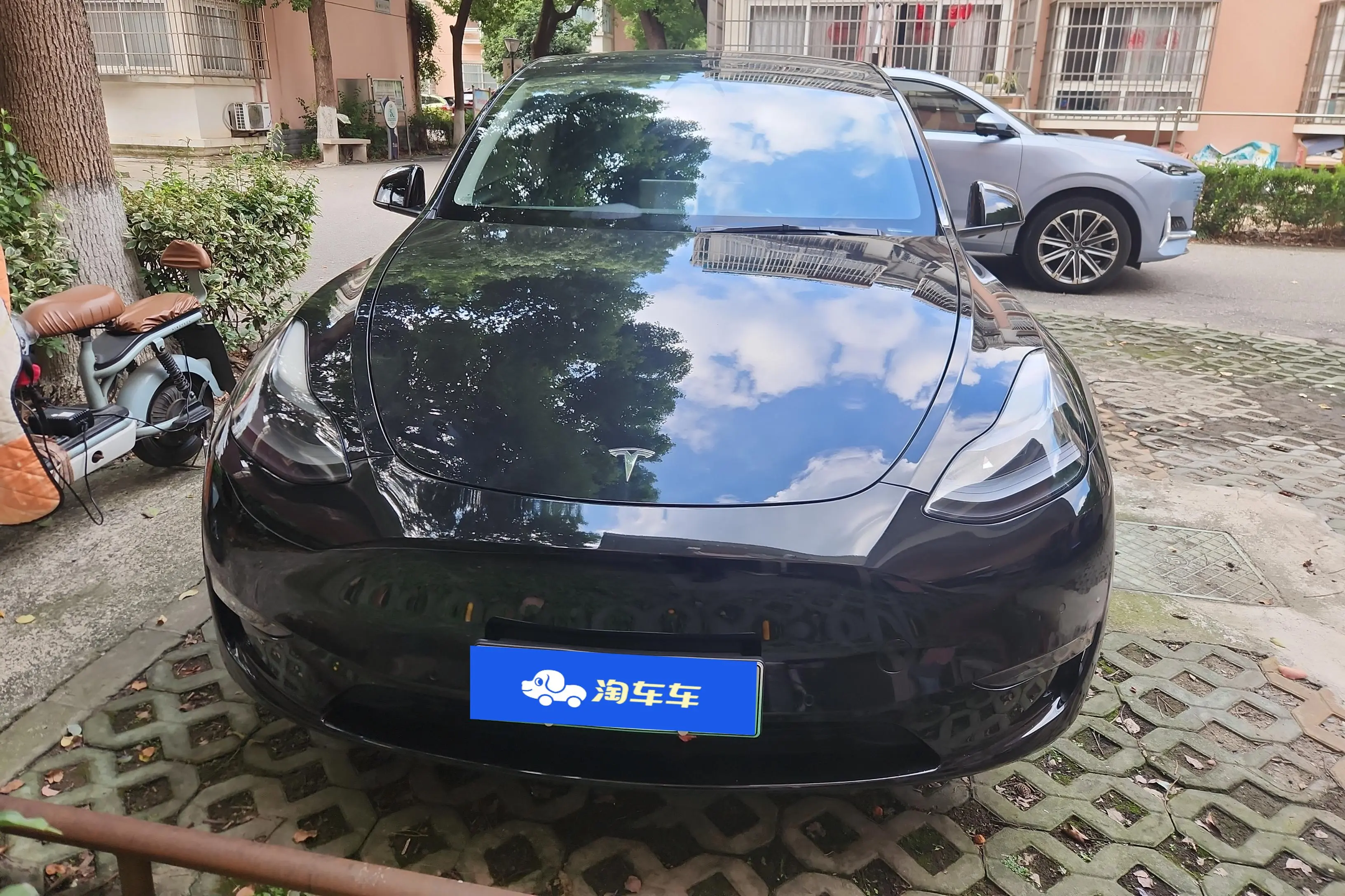 Tesla Model Y  из Китая