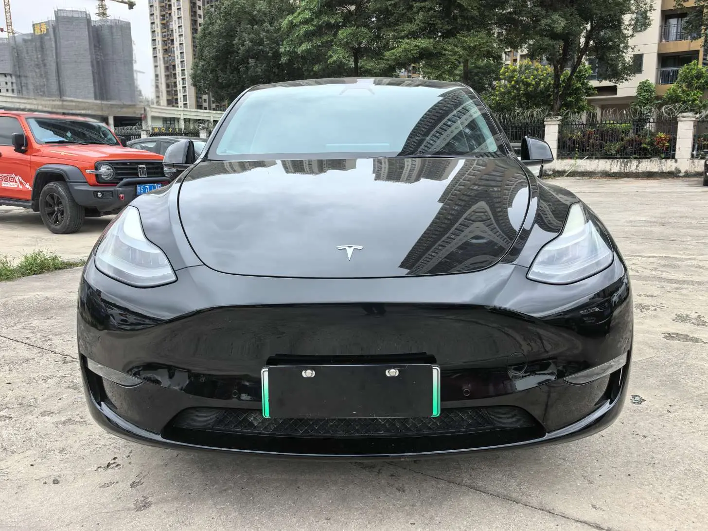 Tesla Model Y  из Китая
