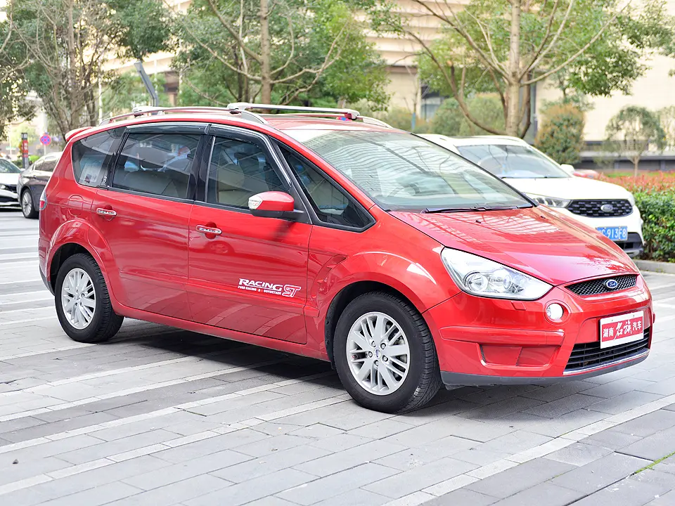 Ford Max