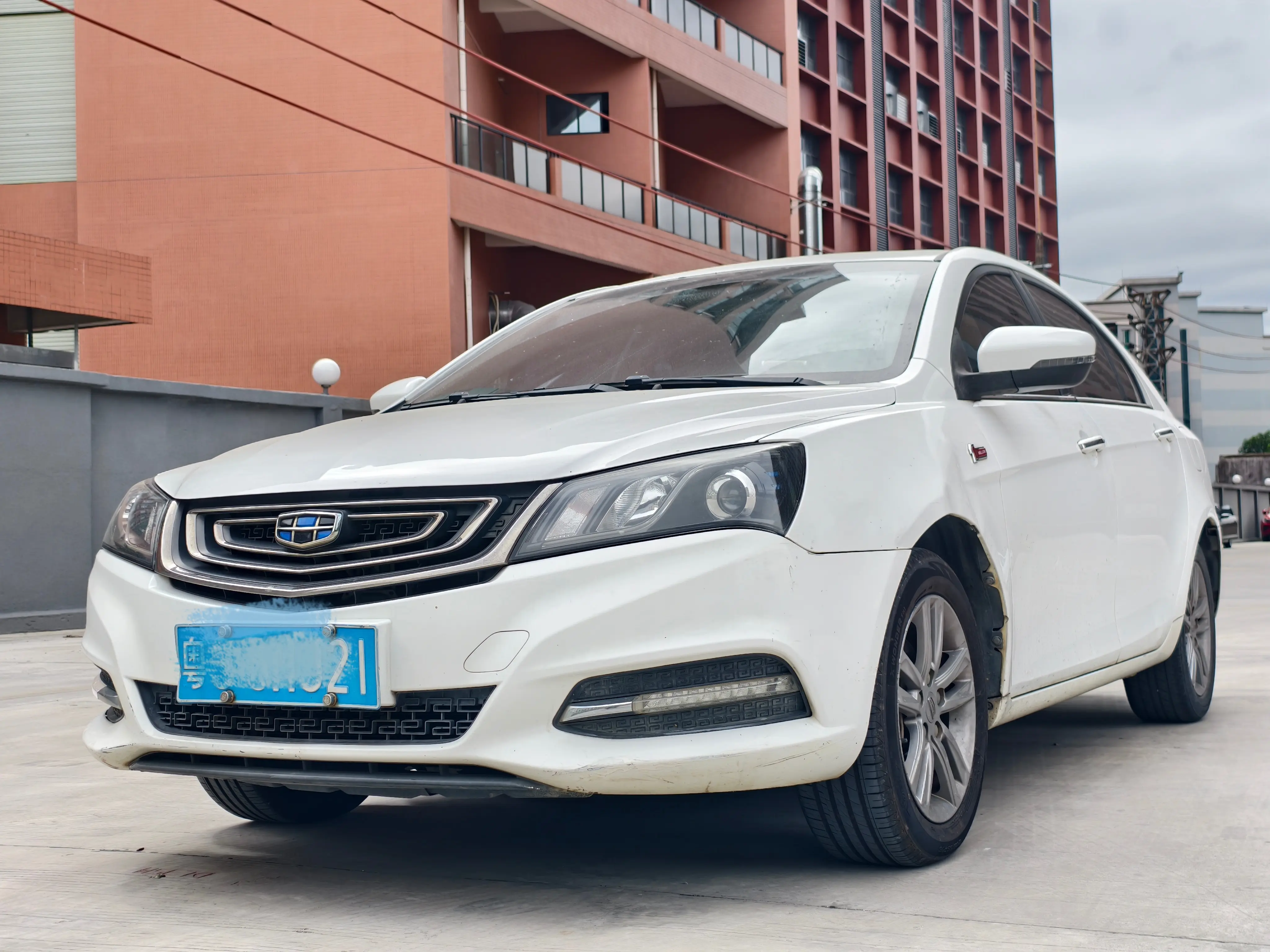 Geely Emgrand