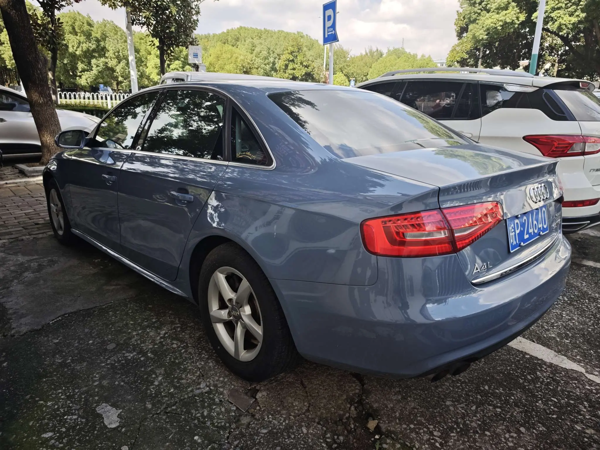 Audi A4L