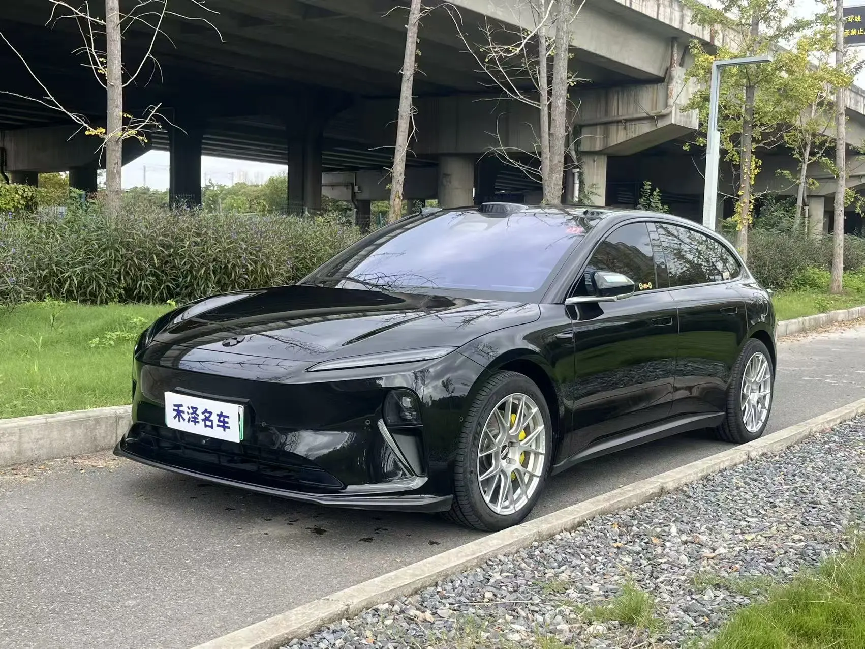 NIO ET5T  из Китая