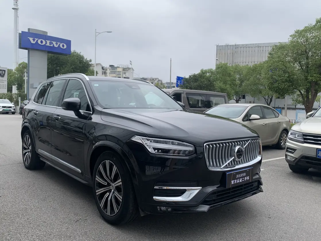 Volvo XC90