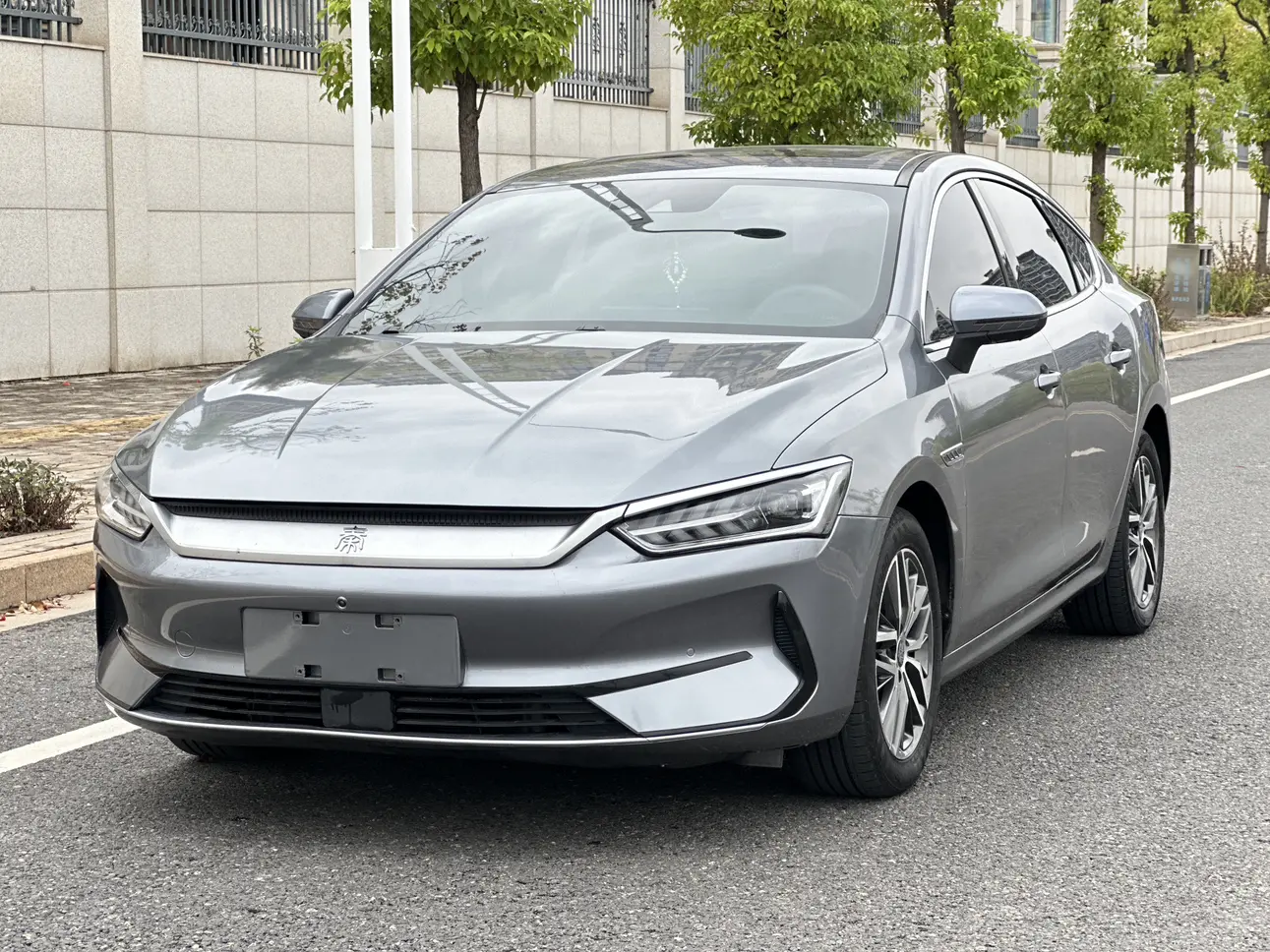 BYD Qin PLUS EV  из Китая