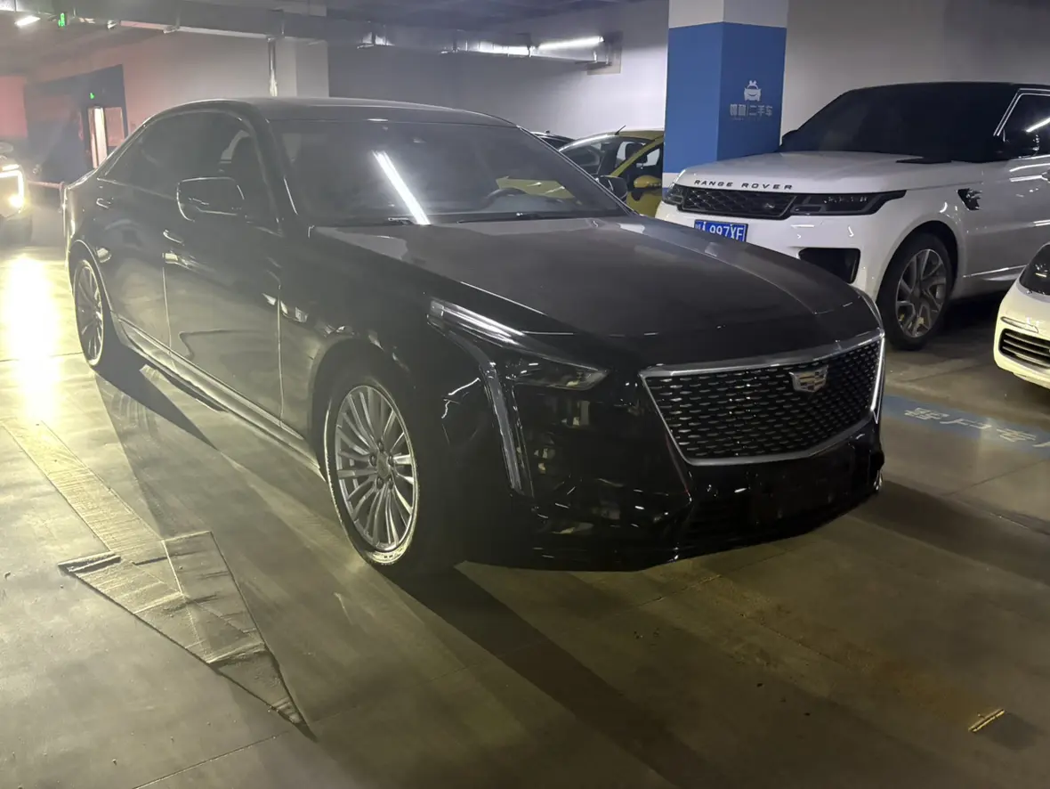 Cadillac CT6