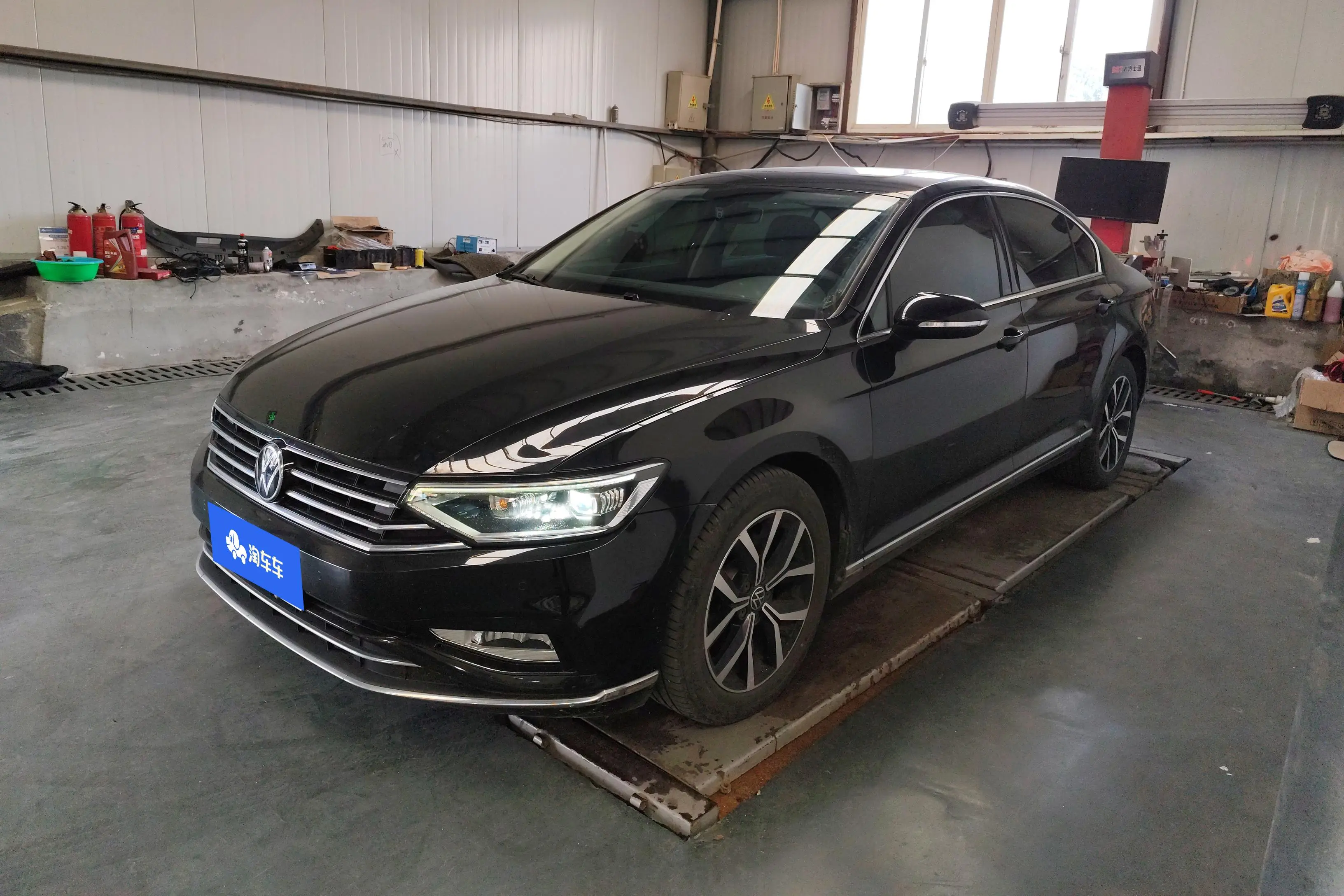 Volkswagen Magotan  из Китая