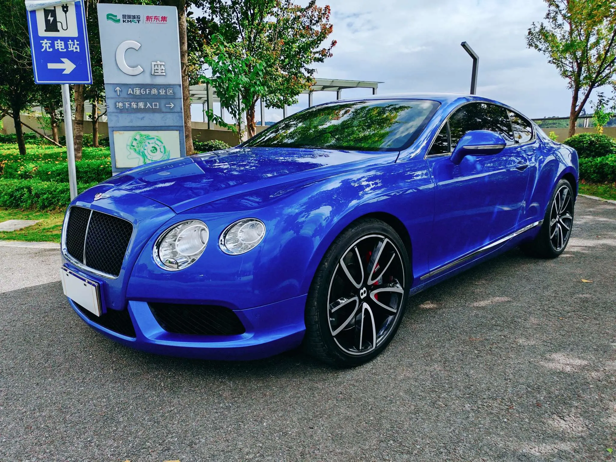 Bentley Continental  из Китая