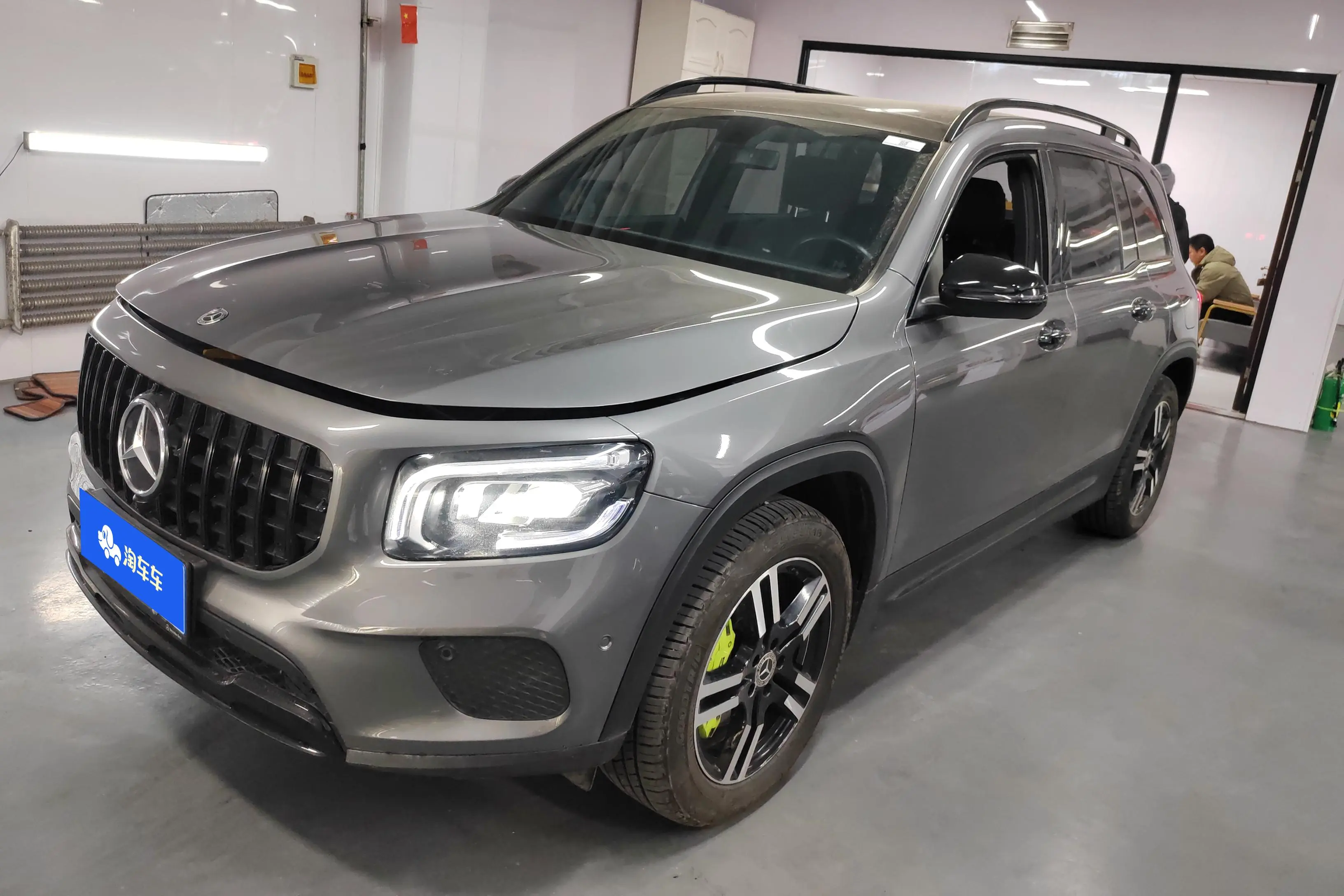 Mercedes-Benz GLB  из Китая