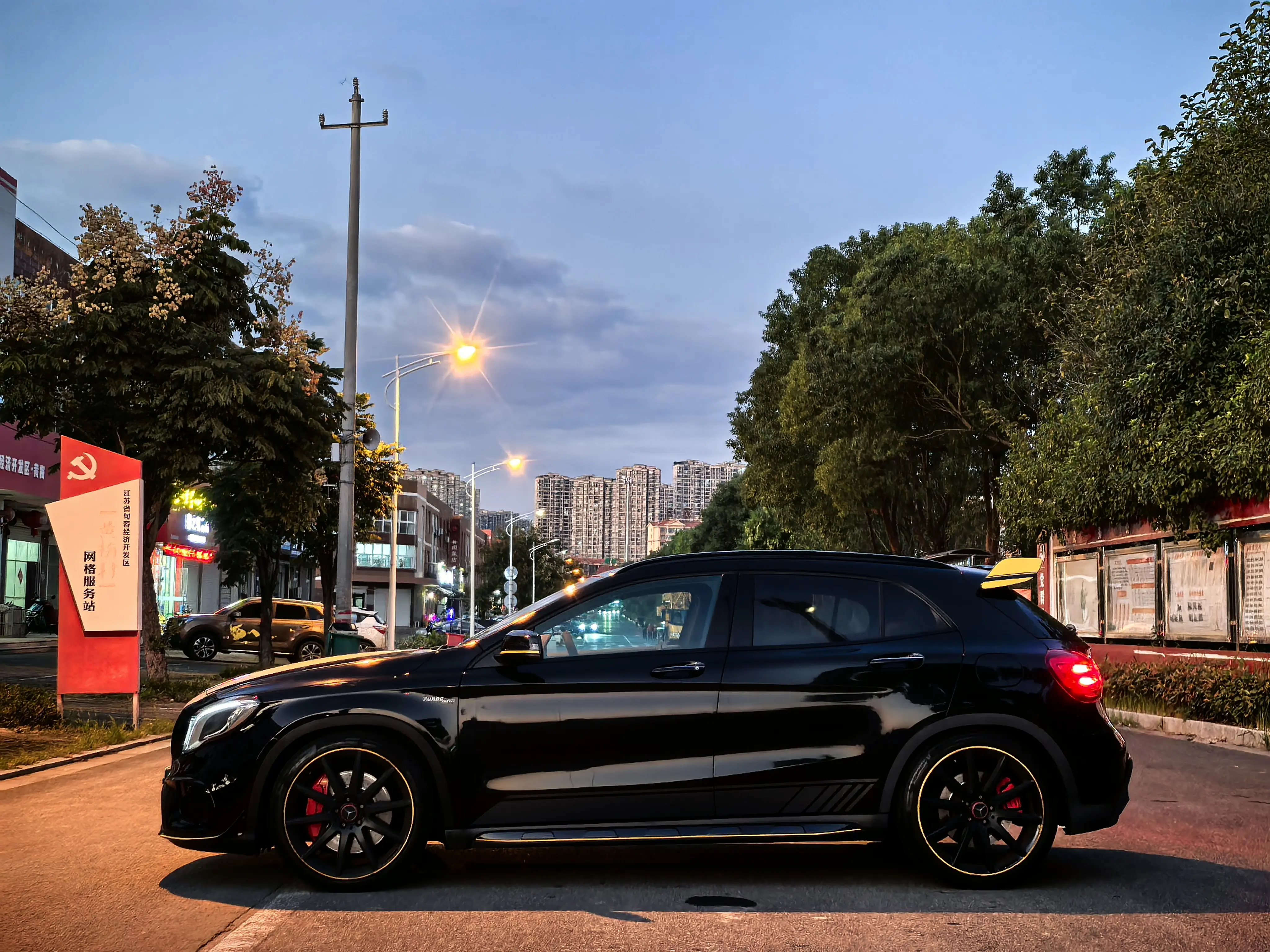 Mercedes-Benz GLA AMG
