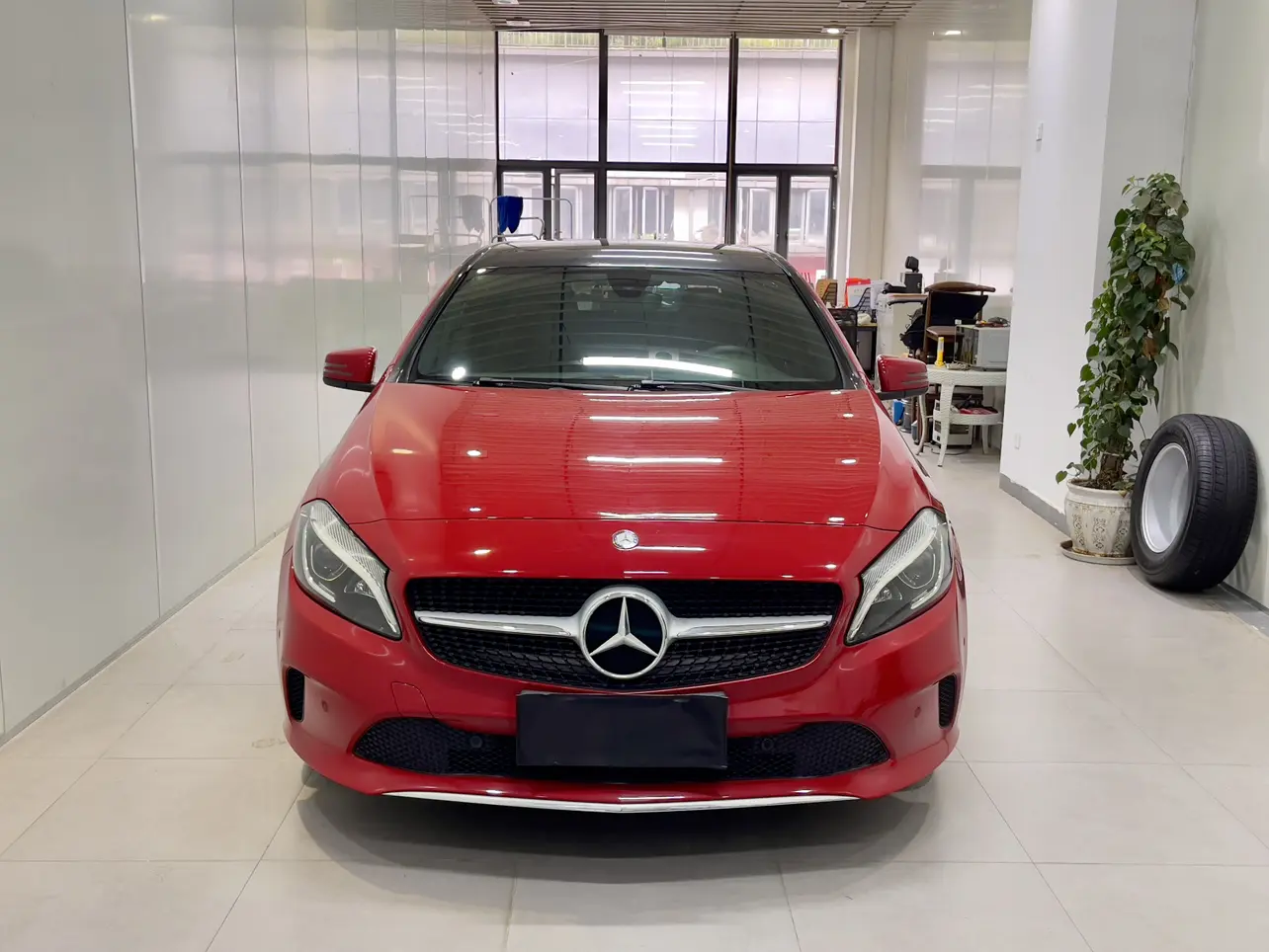 Mercedes-Benz A-Class (imported)  из Китая