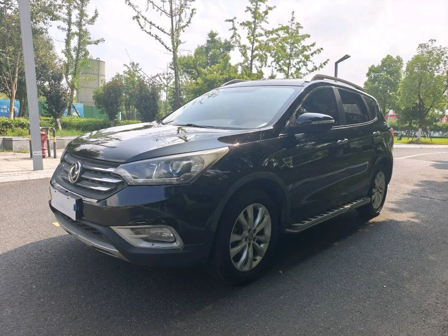 Dongfeng Fengshen AX7