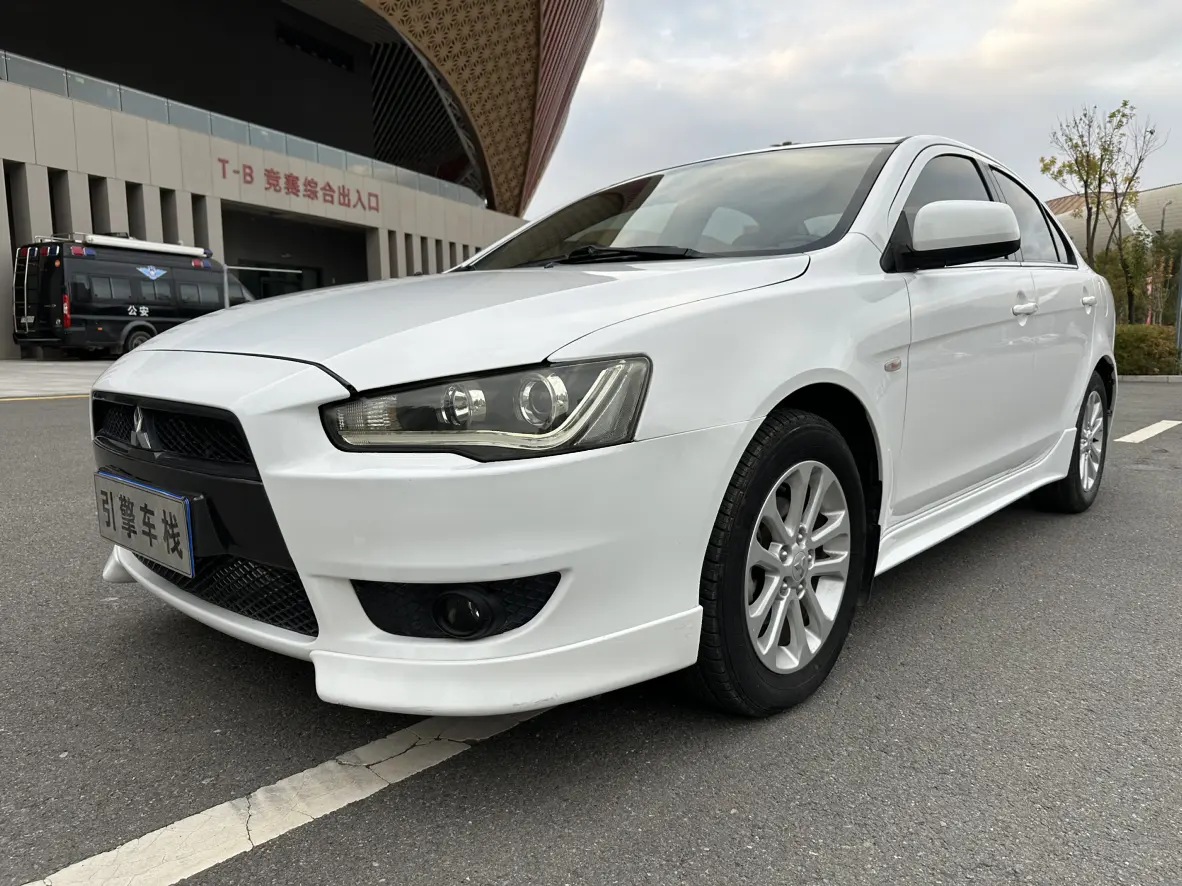 Mitsubishi Winged God