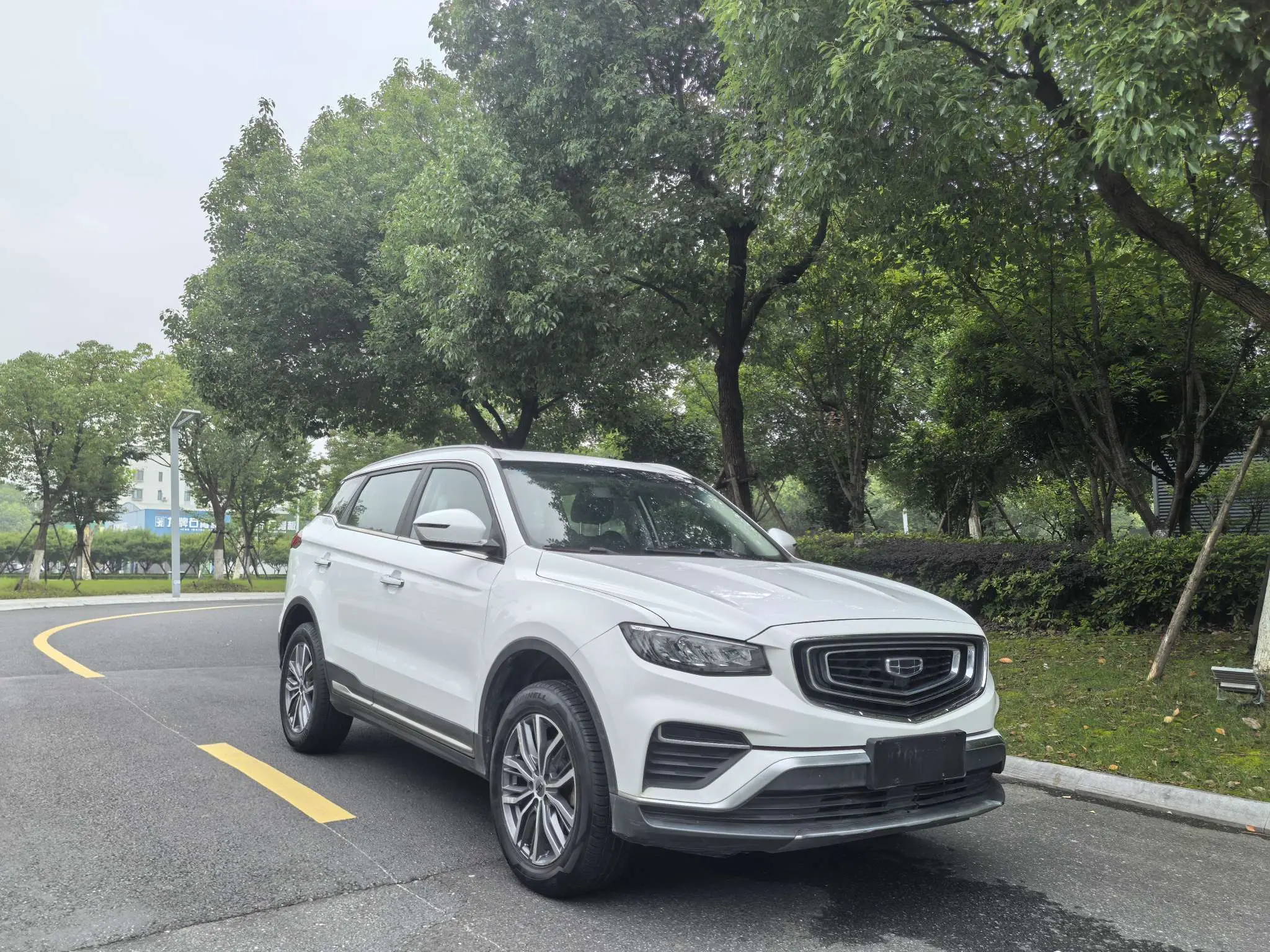 Geely Atlas