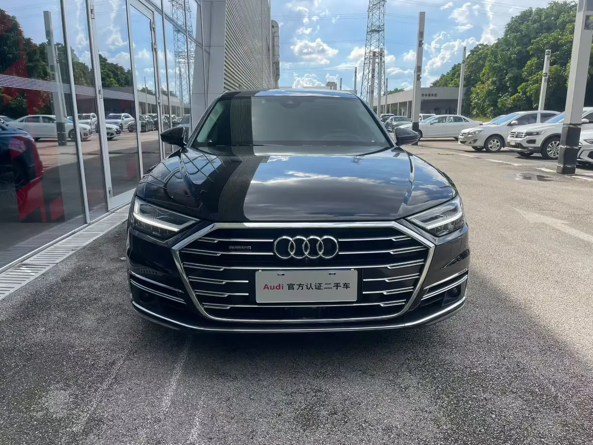 Audi A8