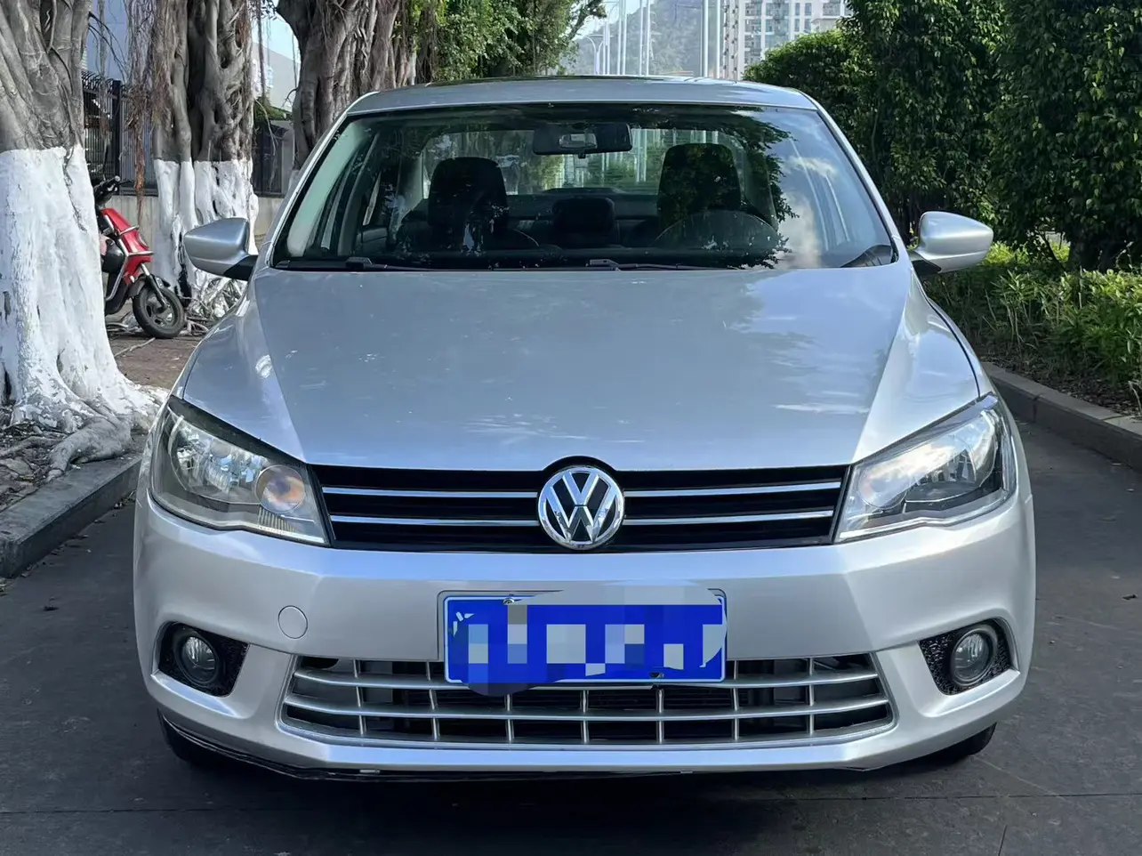 Volkswagen Jetta  из Китая