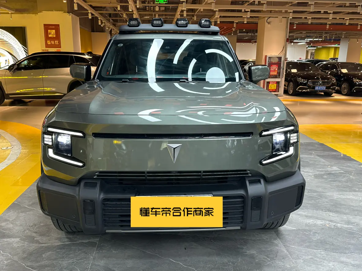 Deepal Dark blue G318