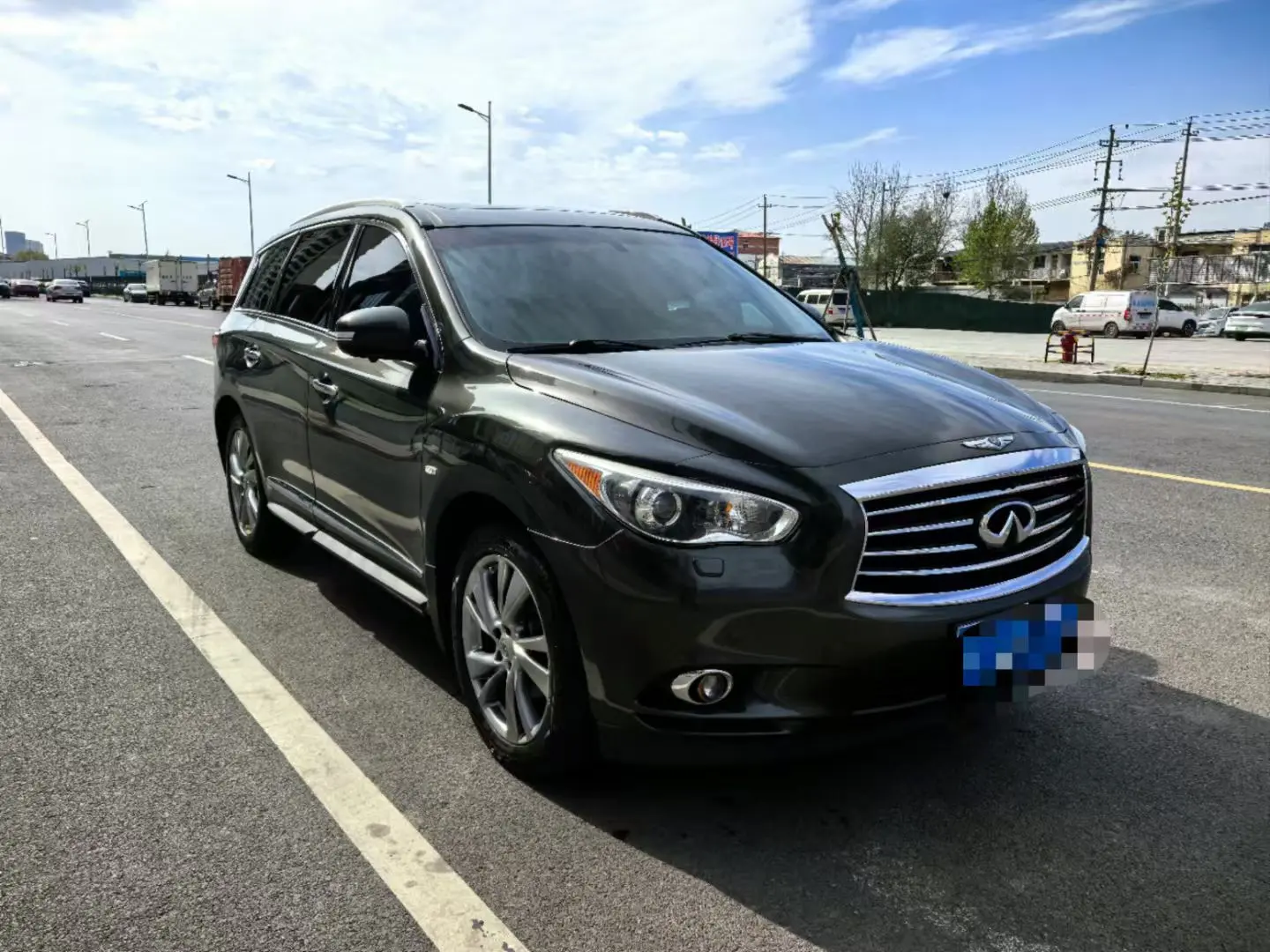 Infiniti JX