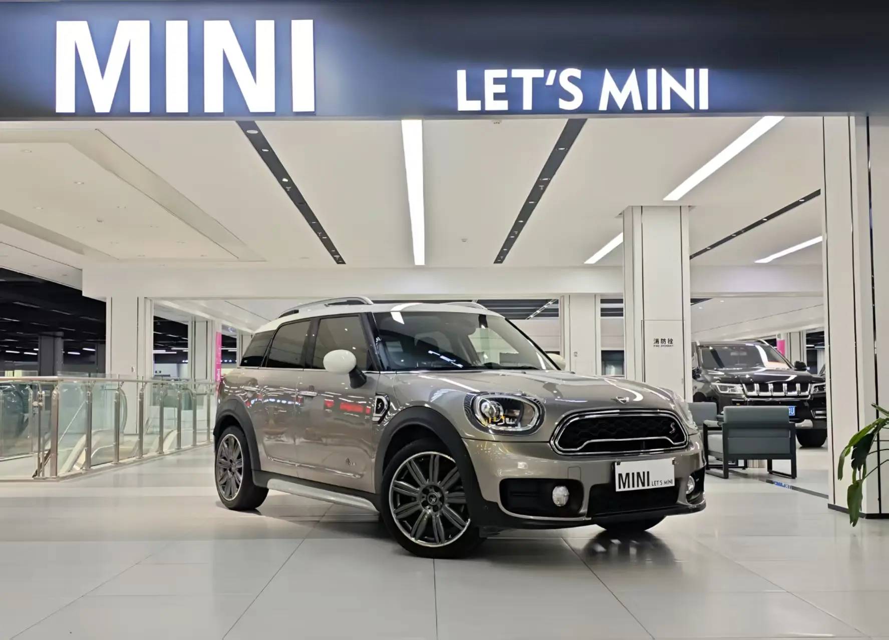 MINI COUNTRYMAN