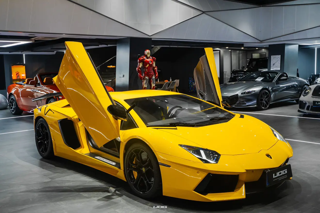 Lamborghini Aventador