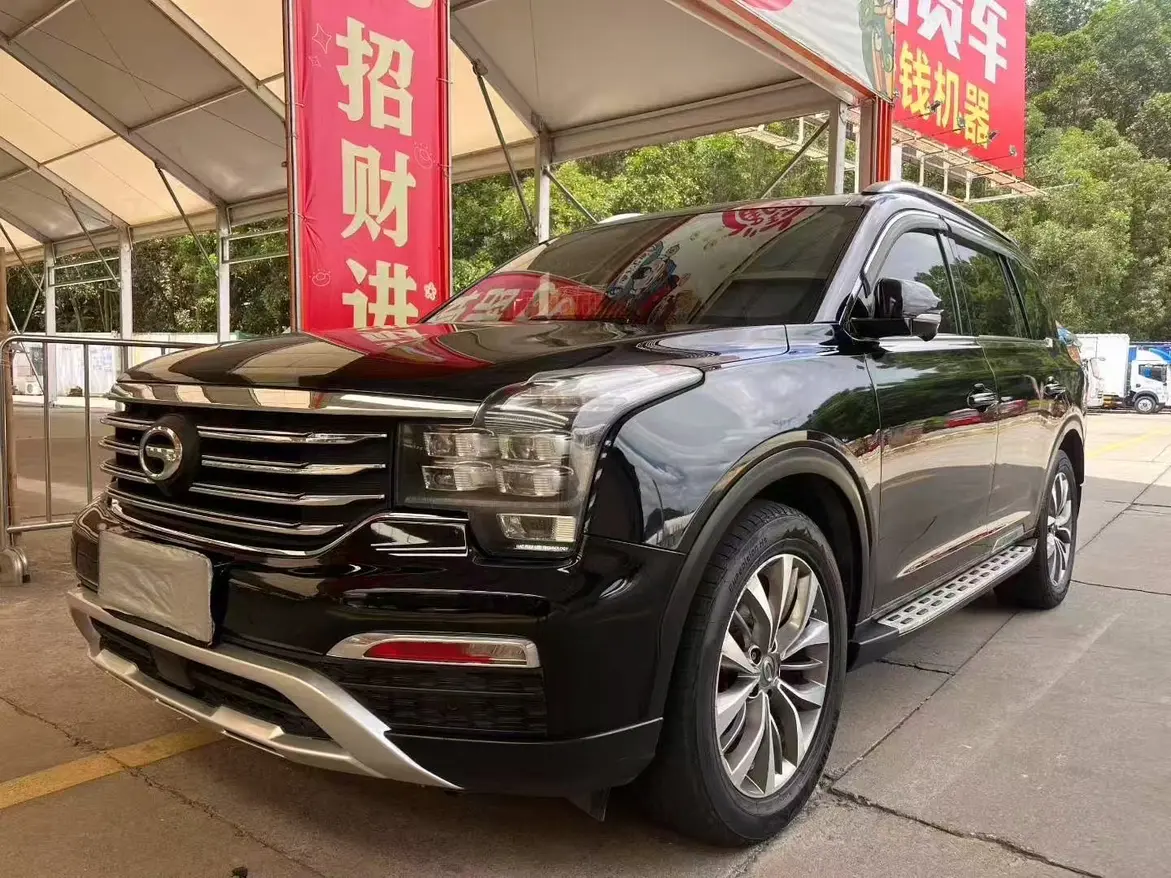 GAC Trumpchi GS8  из Китая