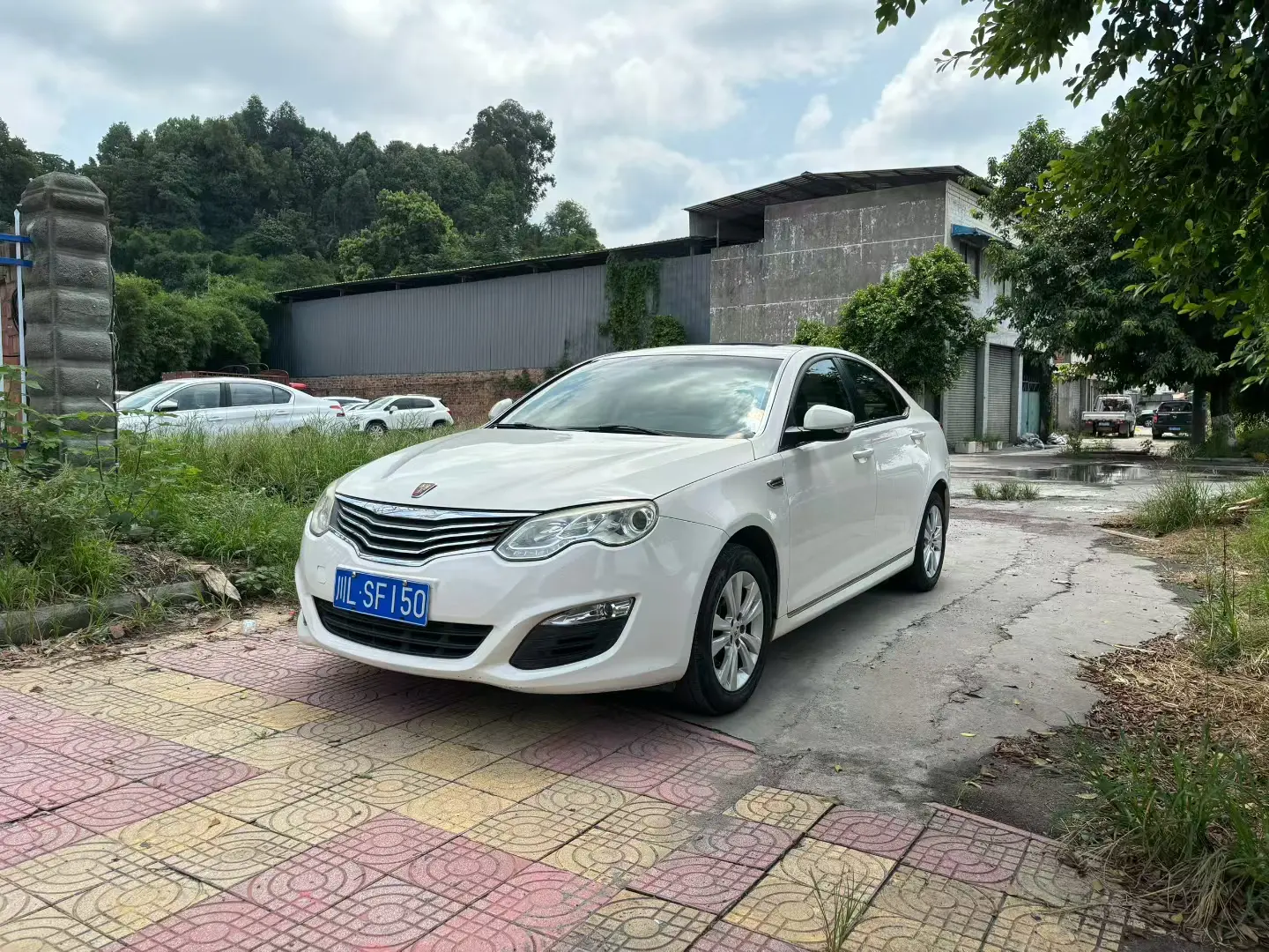 Roewe 550