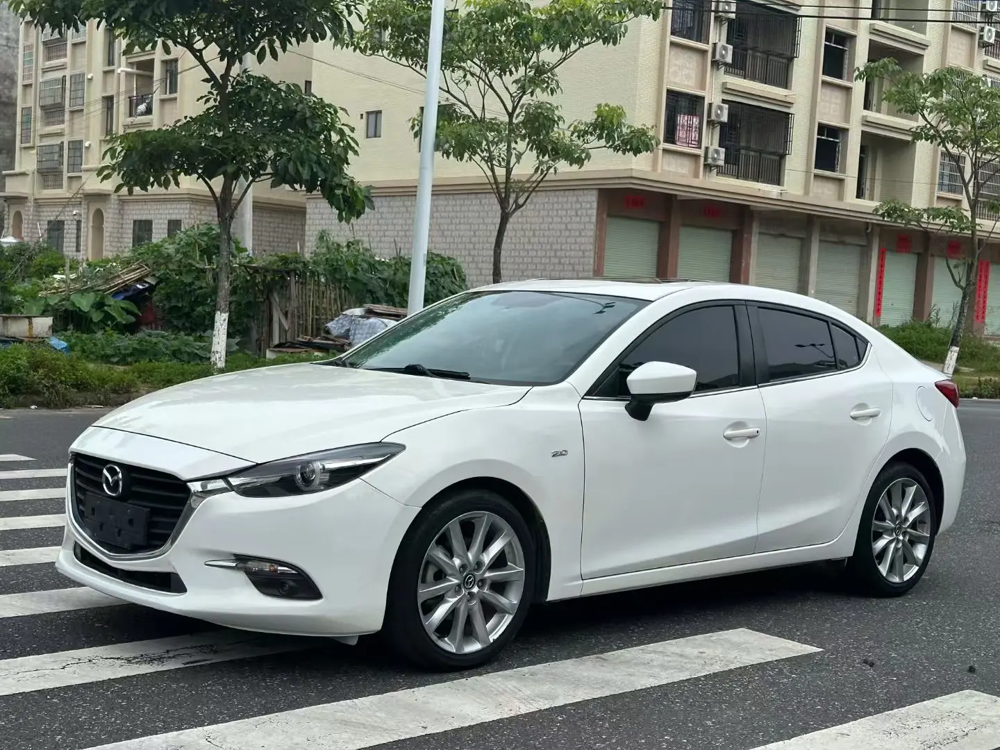 Mazda 3 Angkesela