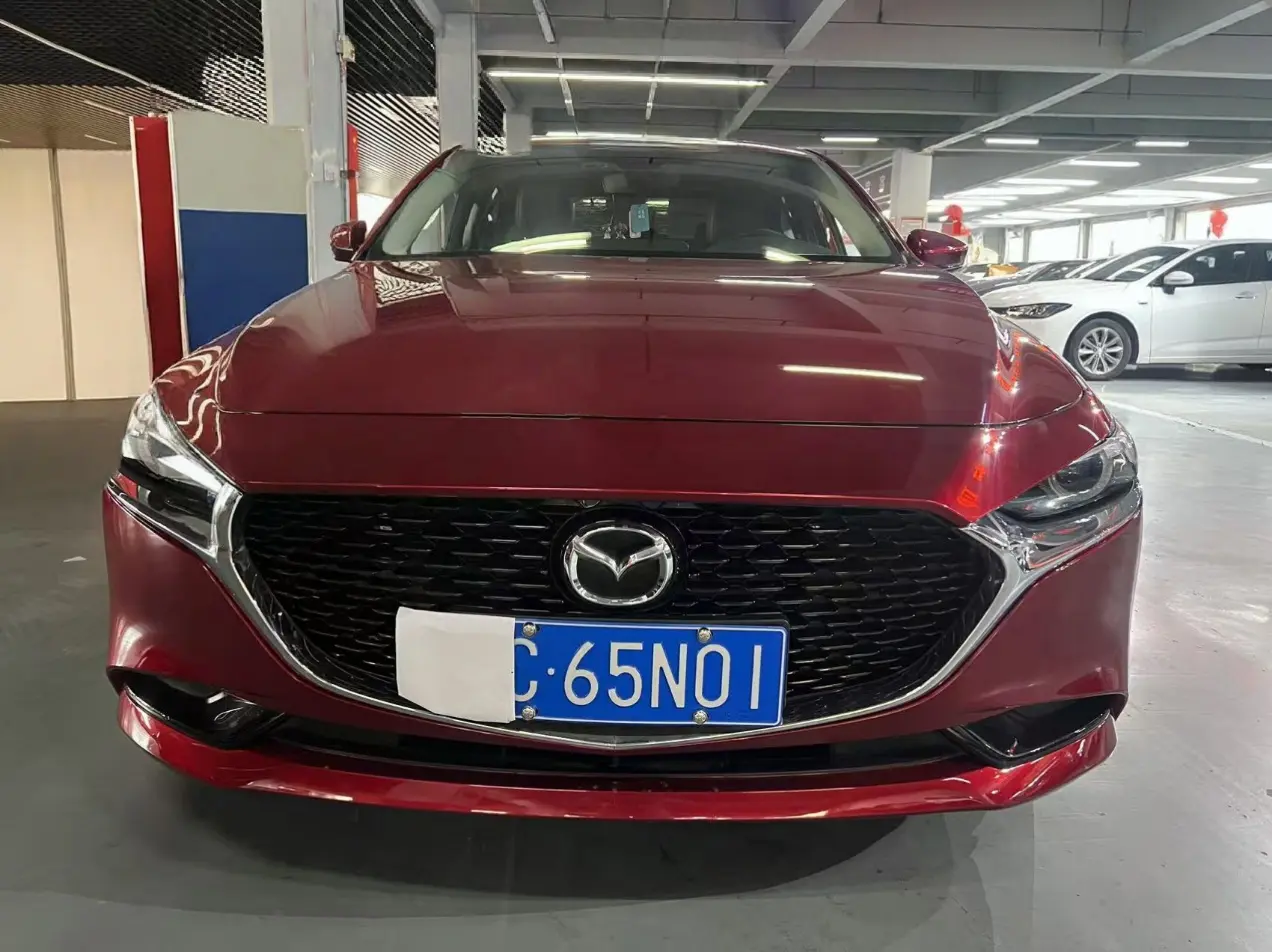 Mazda 3 Angkesela