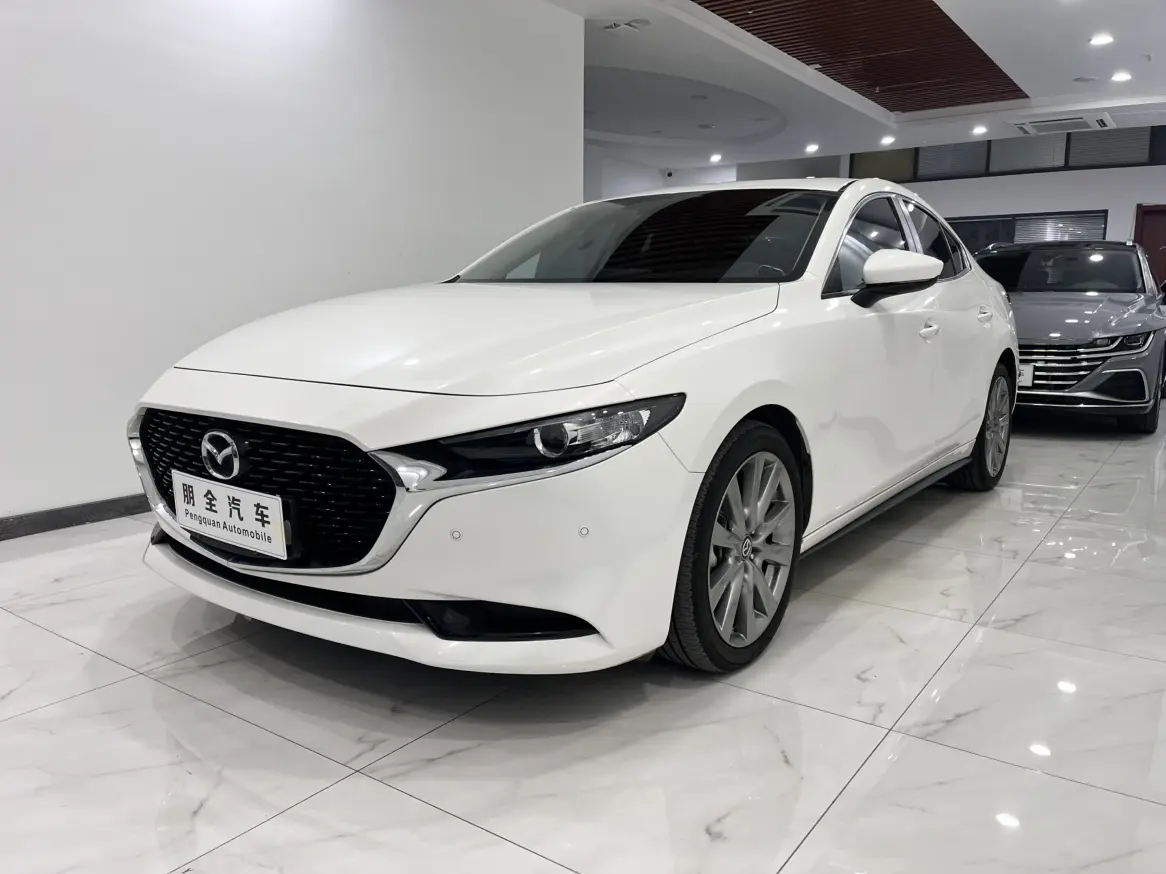 Mazda 3 Angkesela