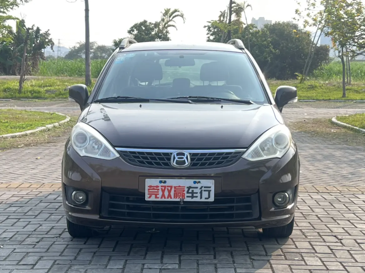 Suzuki Liana A6