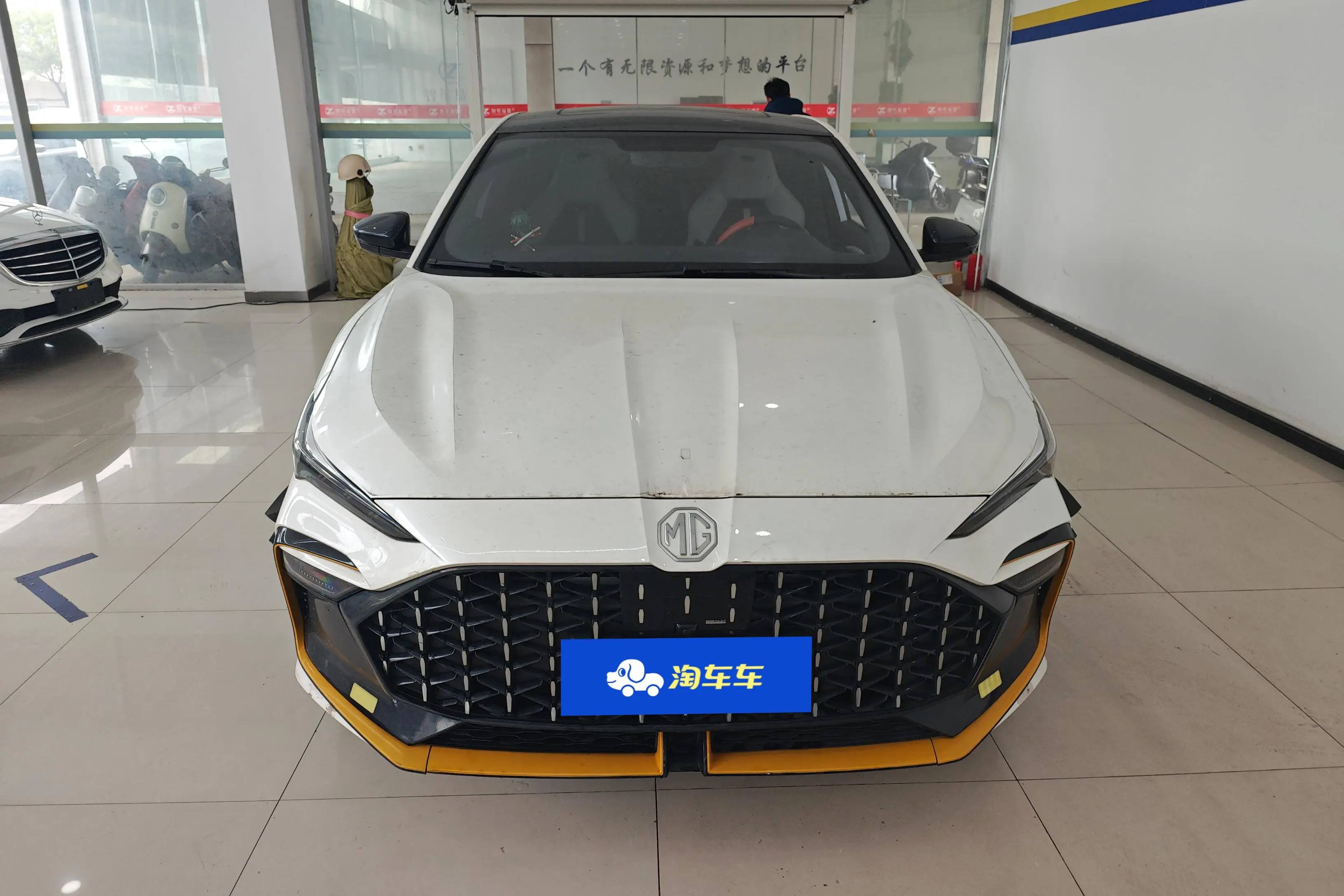 MG 6  из Китая