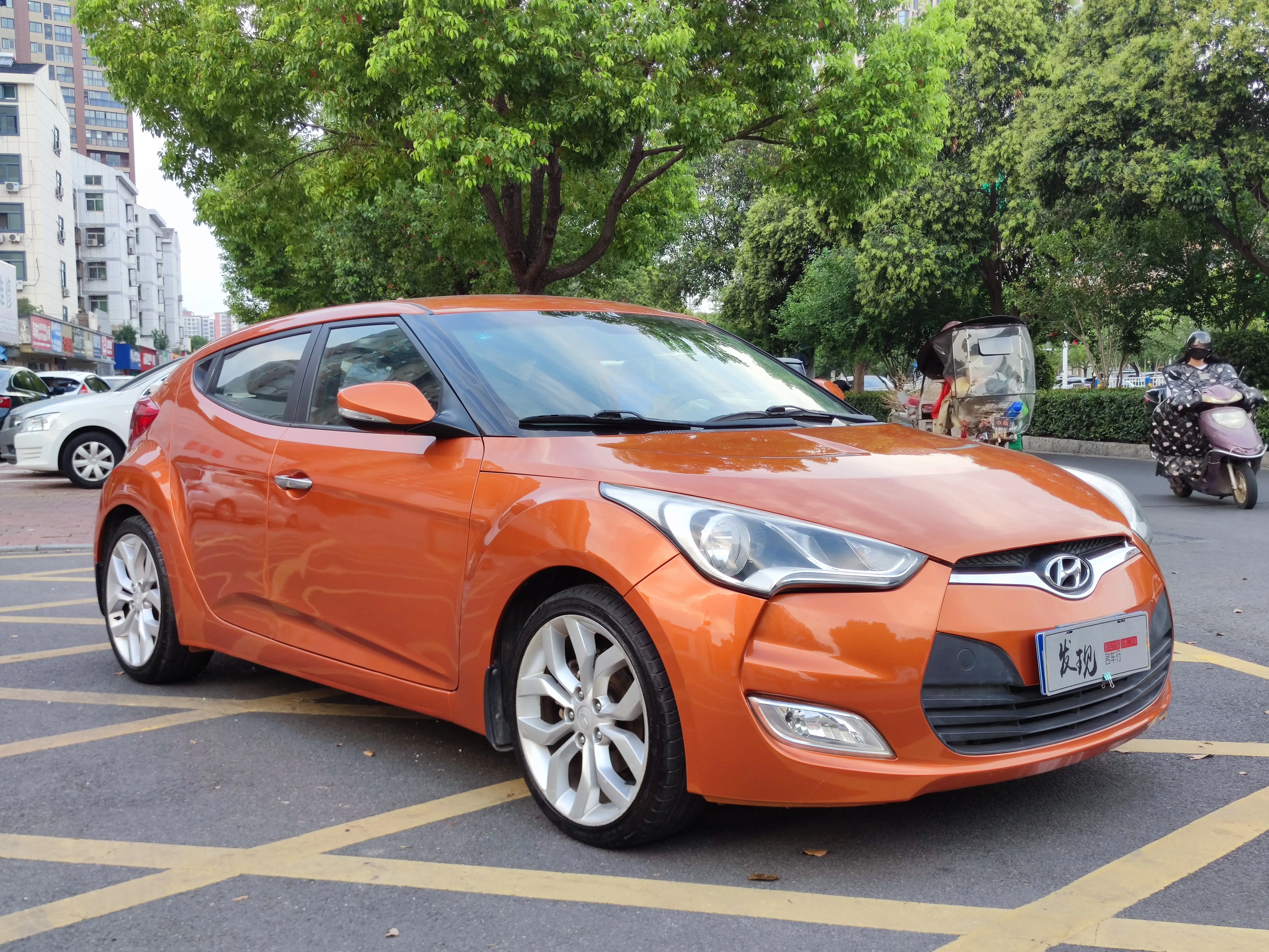 Hyundai Veloster