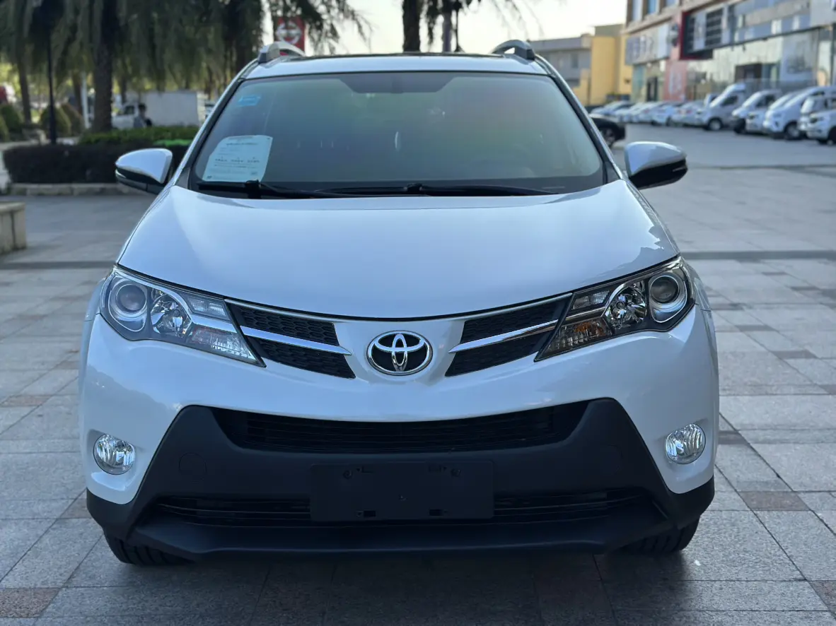 Toyota RAV4  из Китая