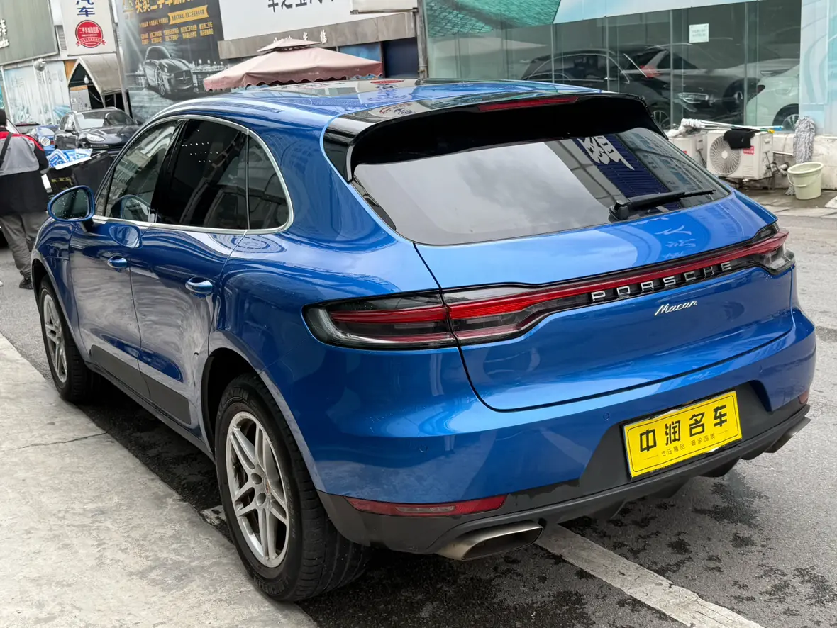 Porsche Macan