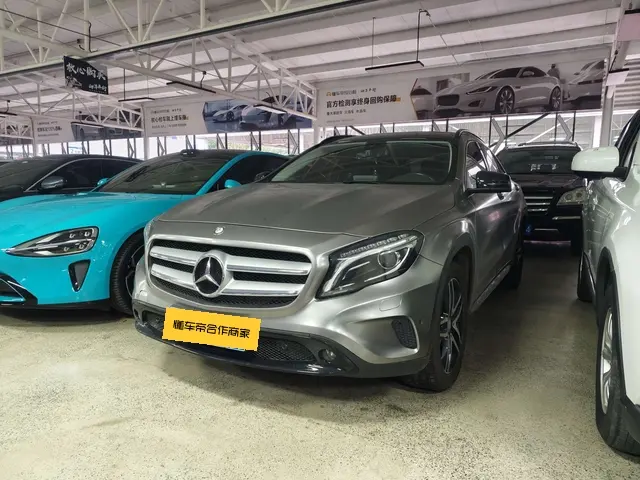 Mercedes-Benz GLA  из Китая