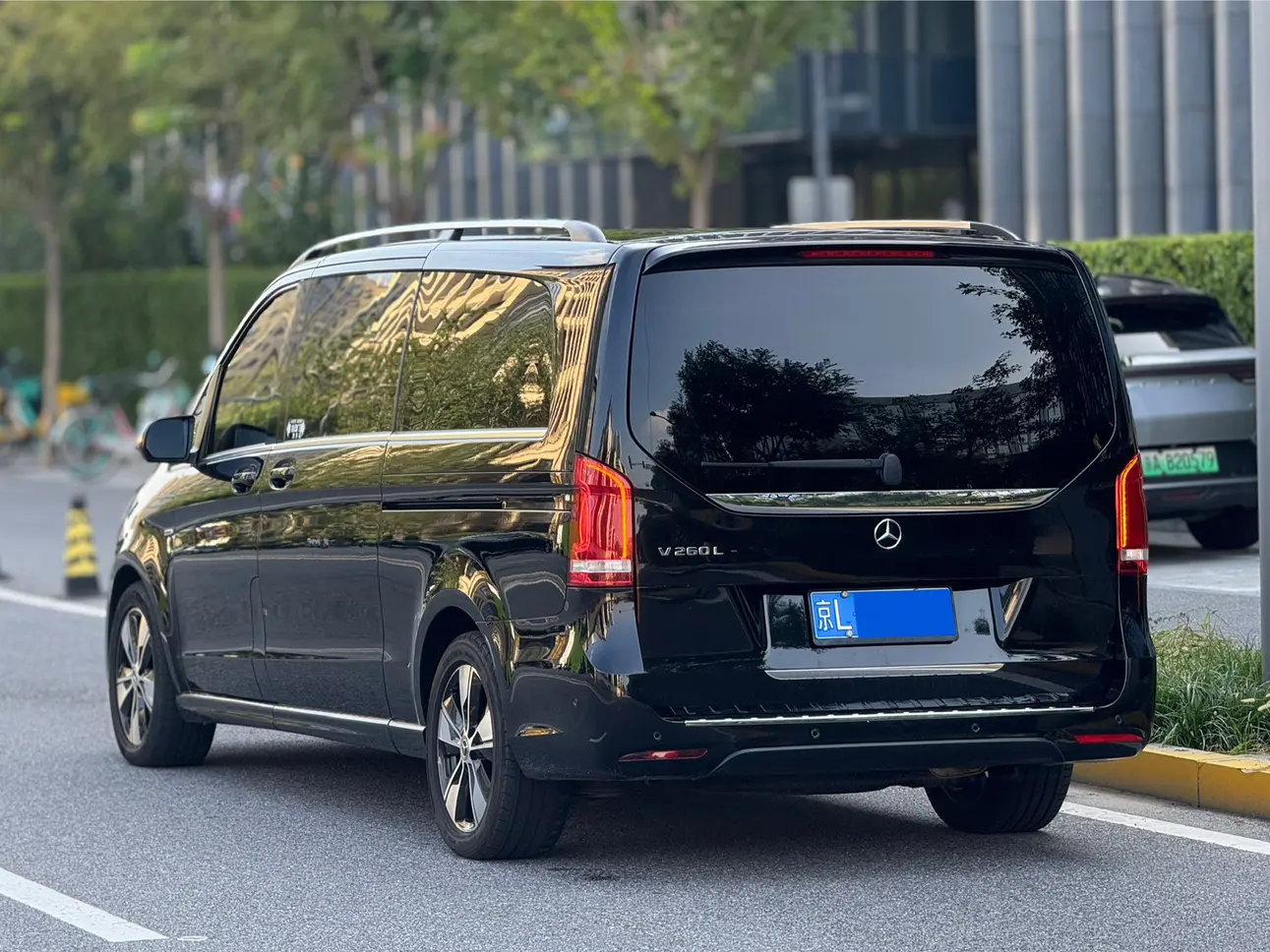 Mercedes-Benz Mercedes Benz V Class