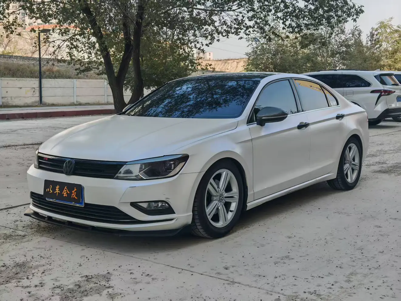 Volkswagen Lamando (Lingdu)  из Китая