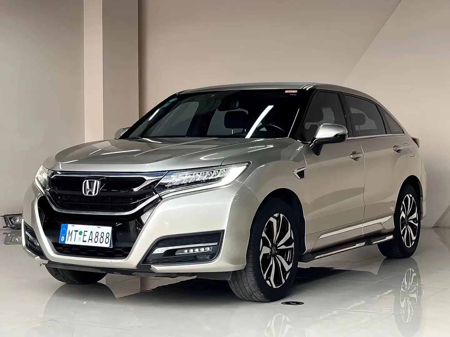 Honda UR-V