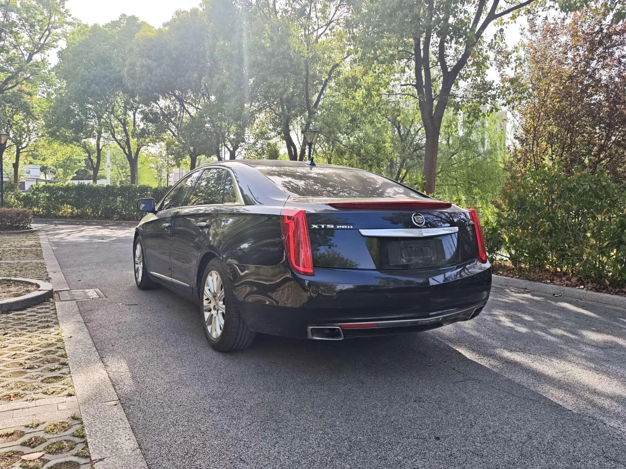 Cadillac XTS