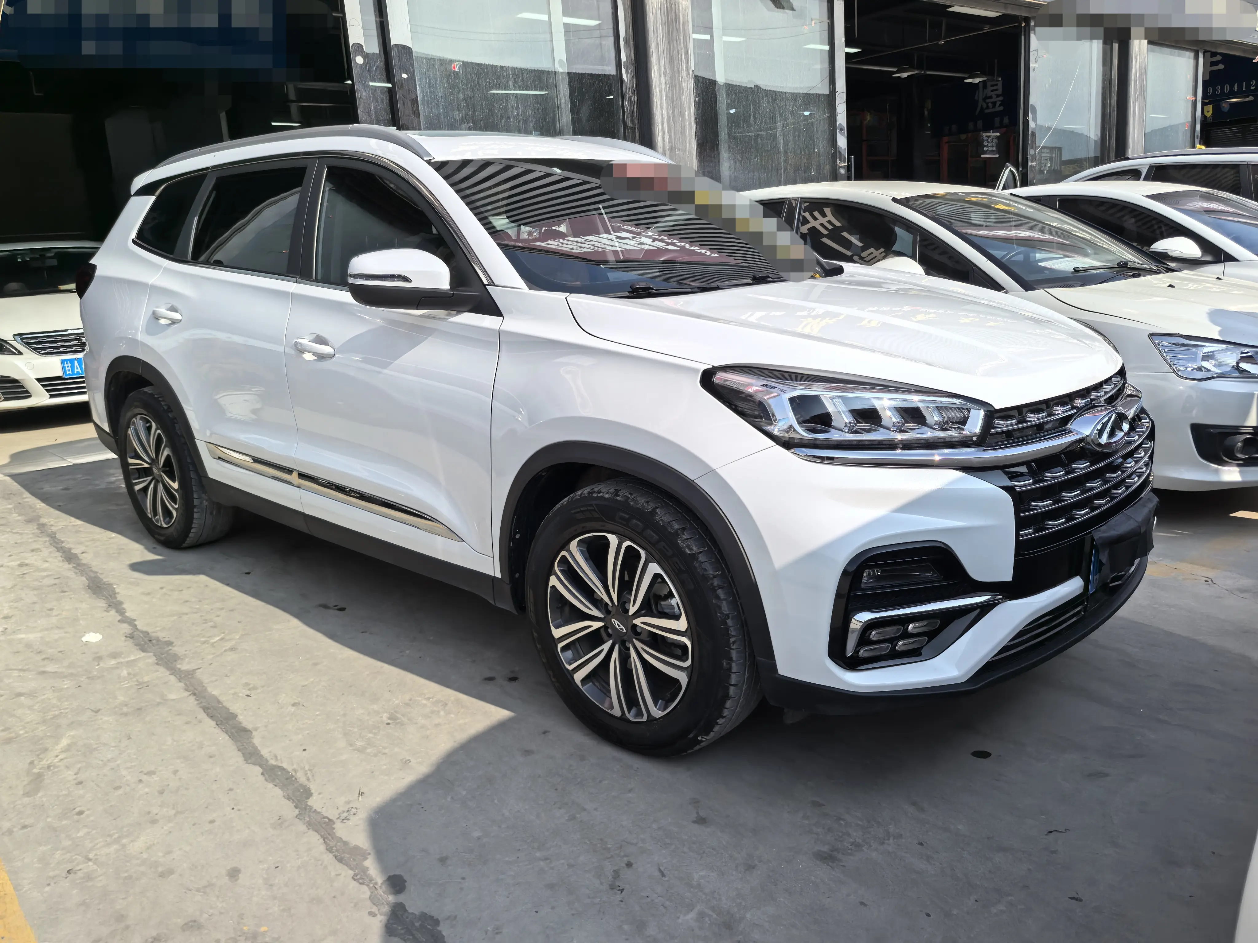 Chery Tiggo 8