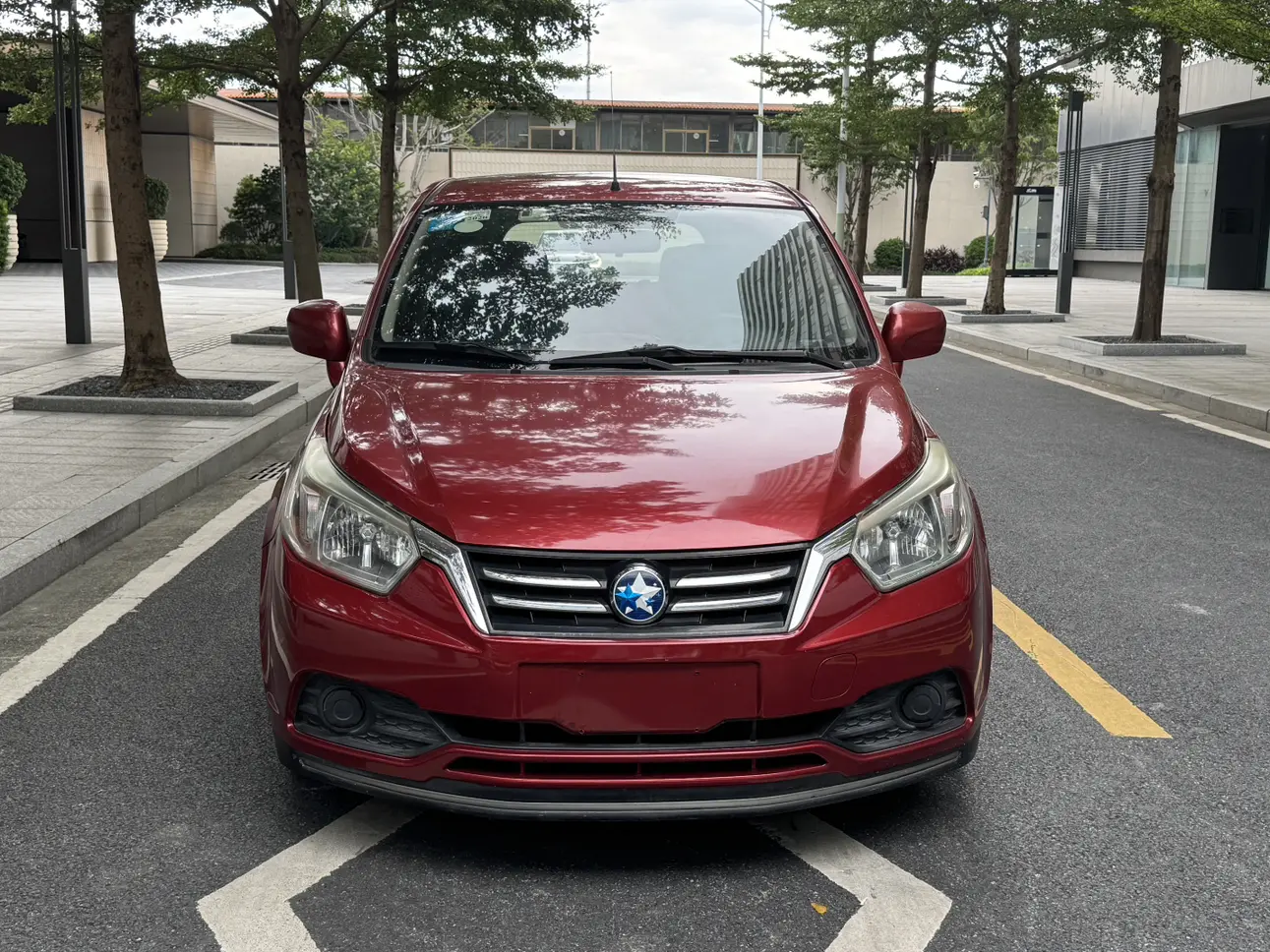 Kai Chen Venucia R50