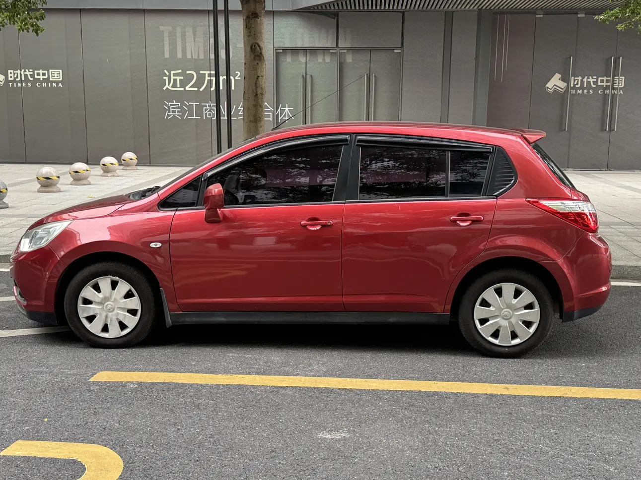 Kai Chen Venucia R50