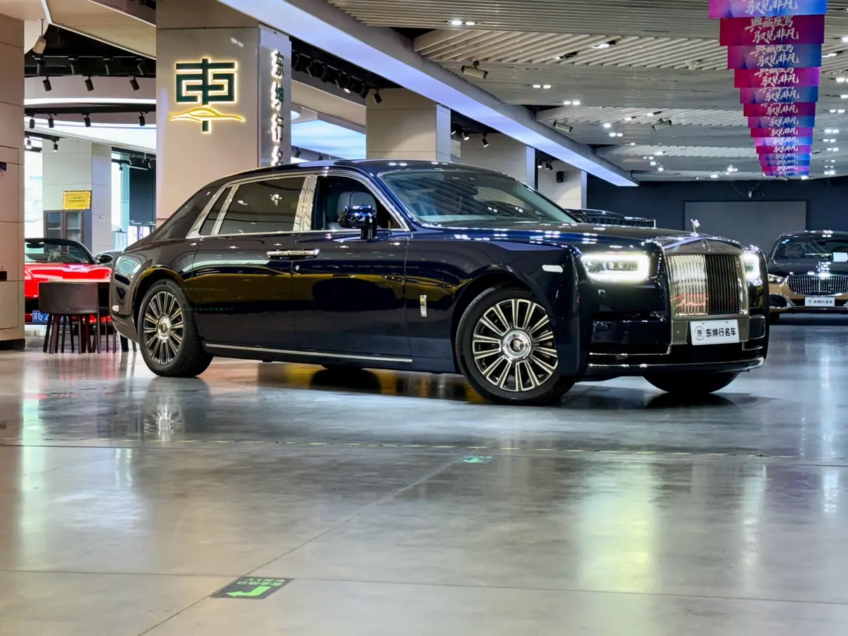 Rolls Royce Phantom