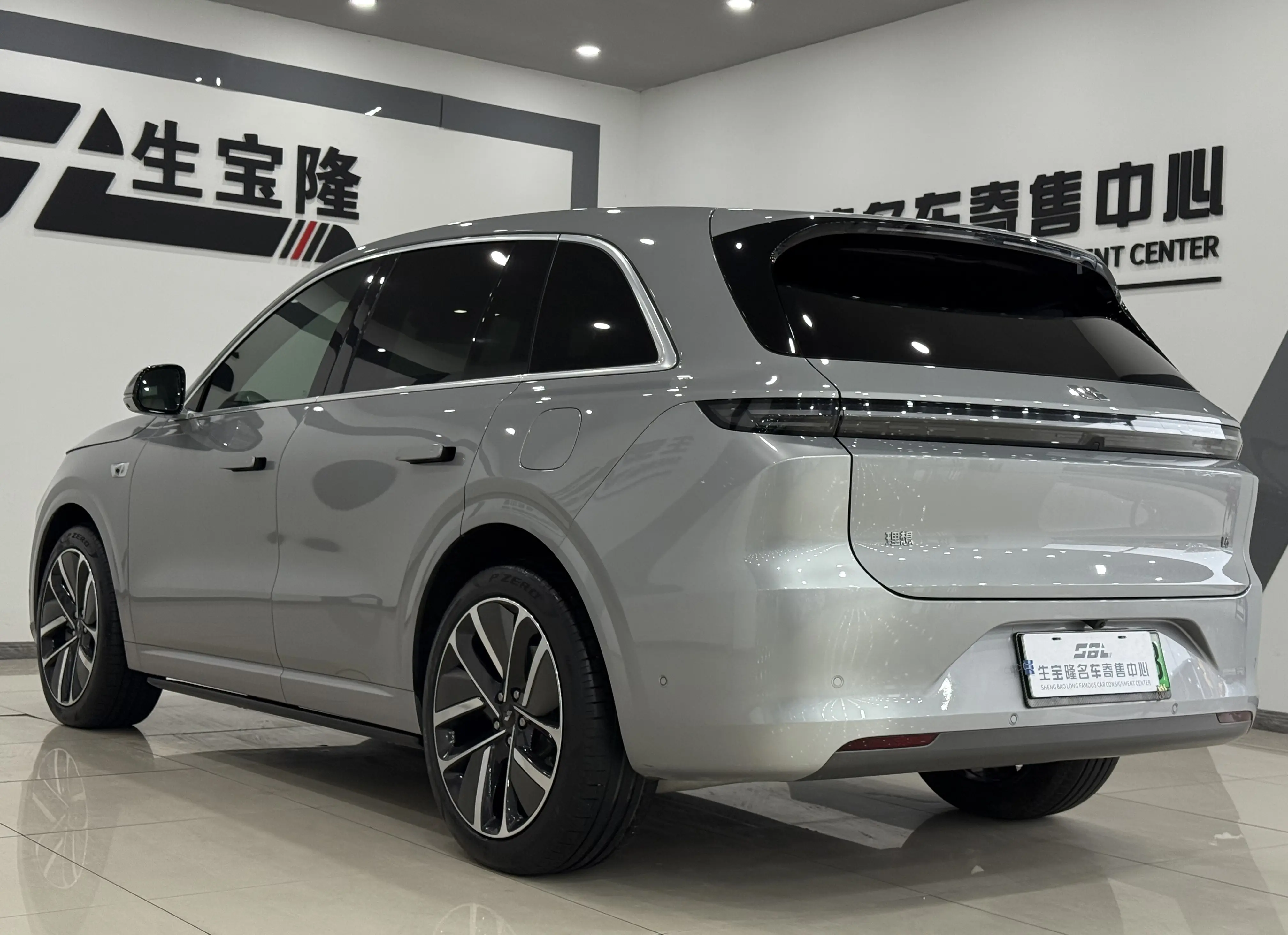 Lixiang L6