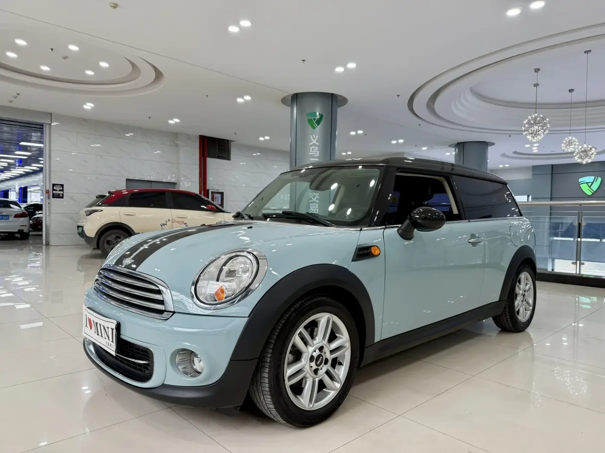 MINI CLUBMAN